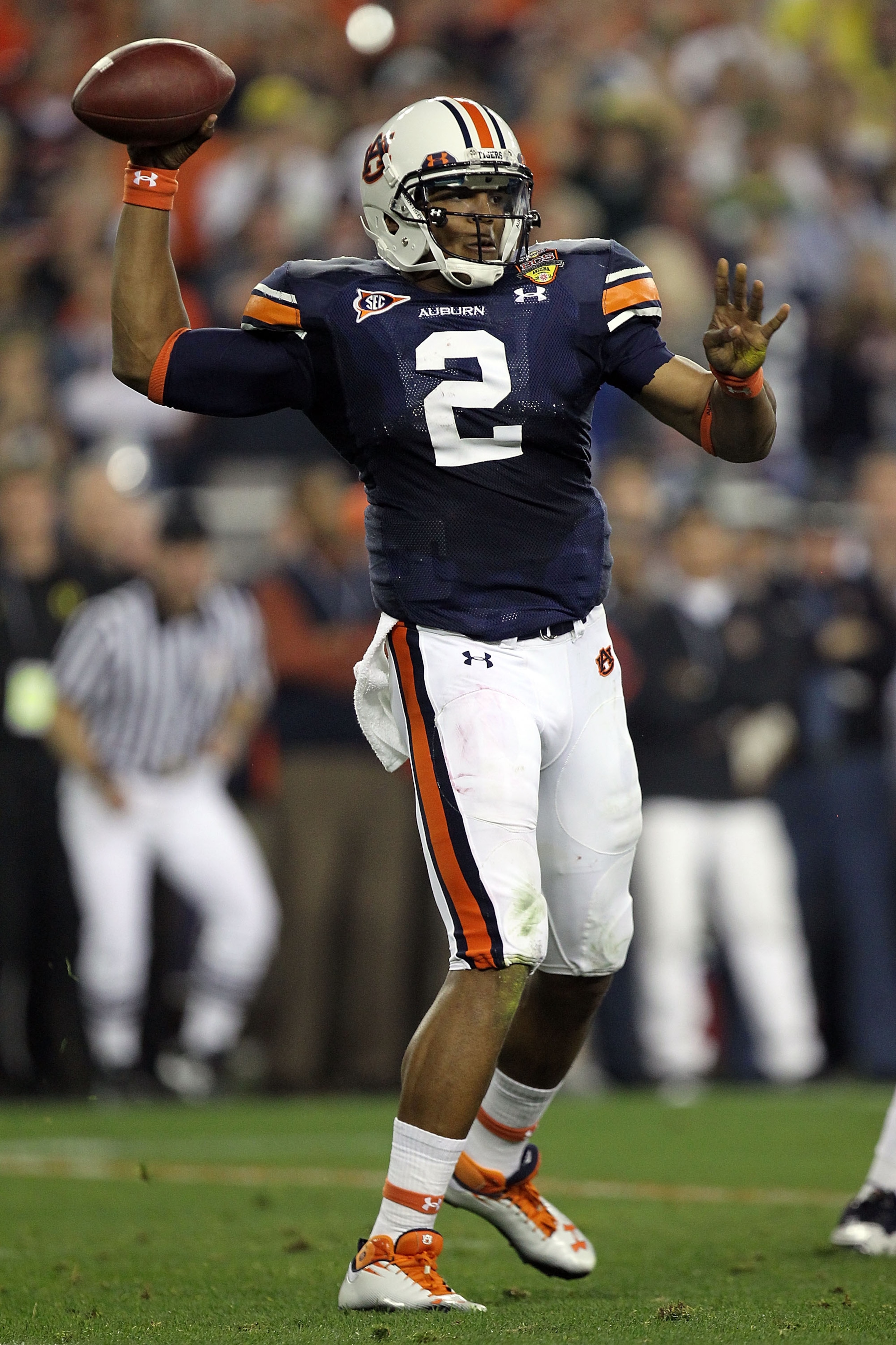 GLENDALE, AZ - JANUARY 10: Quarterback Cameron Newton #2 of the Auburn Tigers throws the ball in the second quarter against the Oregon Ducks during the Tostitos BCS National Championship Game at University of Phoenix Stadium on January 10, 2011 in Glenda GLENDALE, AZ - JANUARY 10: Quarterback Cameron Newton #2 of the Auburn Tigers throws the ball in the second quarter against the Oregon Ducks during the Tostitos BCS National Championship Game at University of Phoenix Stadium on January 10, 2011 in Glenda