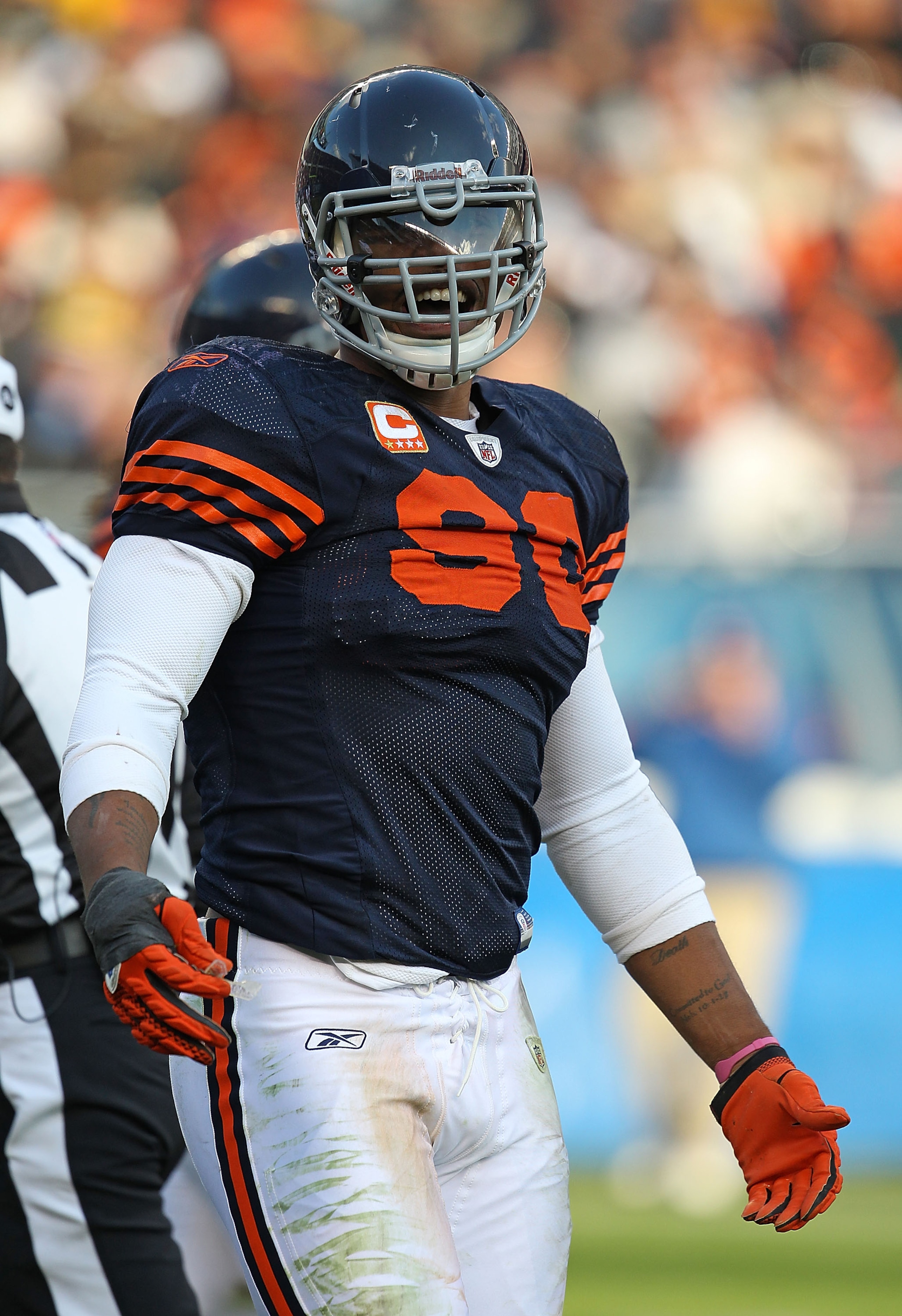 CHICAGO - NOVEMBER 14: Julius Peppers #90 of the Chicago Bears talks to a referee during a game against the Minnesota Vikings at Soldier Field on November 14, 2010 in Chicago, Illinois. The Bears defeated the Vikings 27-13. (Photo by Jonathan Daniel/Getty CHICAGO - NOVEMBER 14: Julius Peppers #90 of the Chicago Bears talks to a referee during a game against the Minnesota Vikings at Soldier Field on November 14, 2010 in Chicago, Illinois. The Bears defeated the Vikings 27-13. (Photo by Jonathan Daniel/Getty