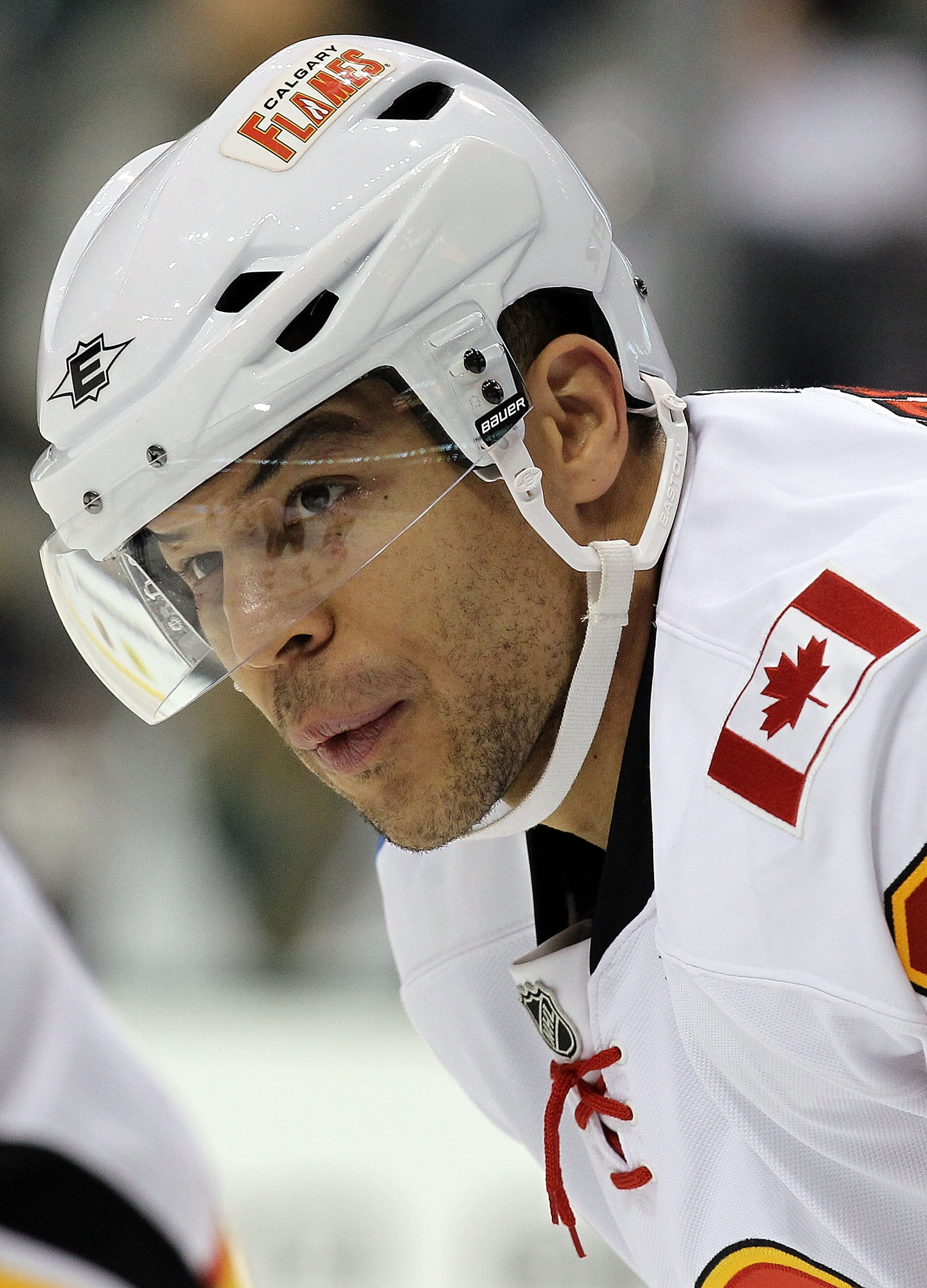 DALLAS, TX - DECEMBER 23:  Right wing Jarome Iginla #12 of the Calgary Flames  at American Airlines Center on December 23, 2010 in Dallas, Texas.  (Photo by Ronald Martinez/Getty Images)