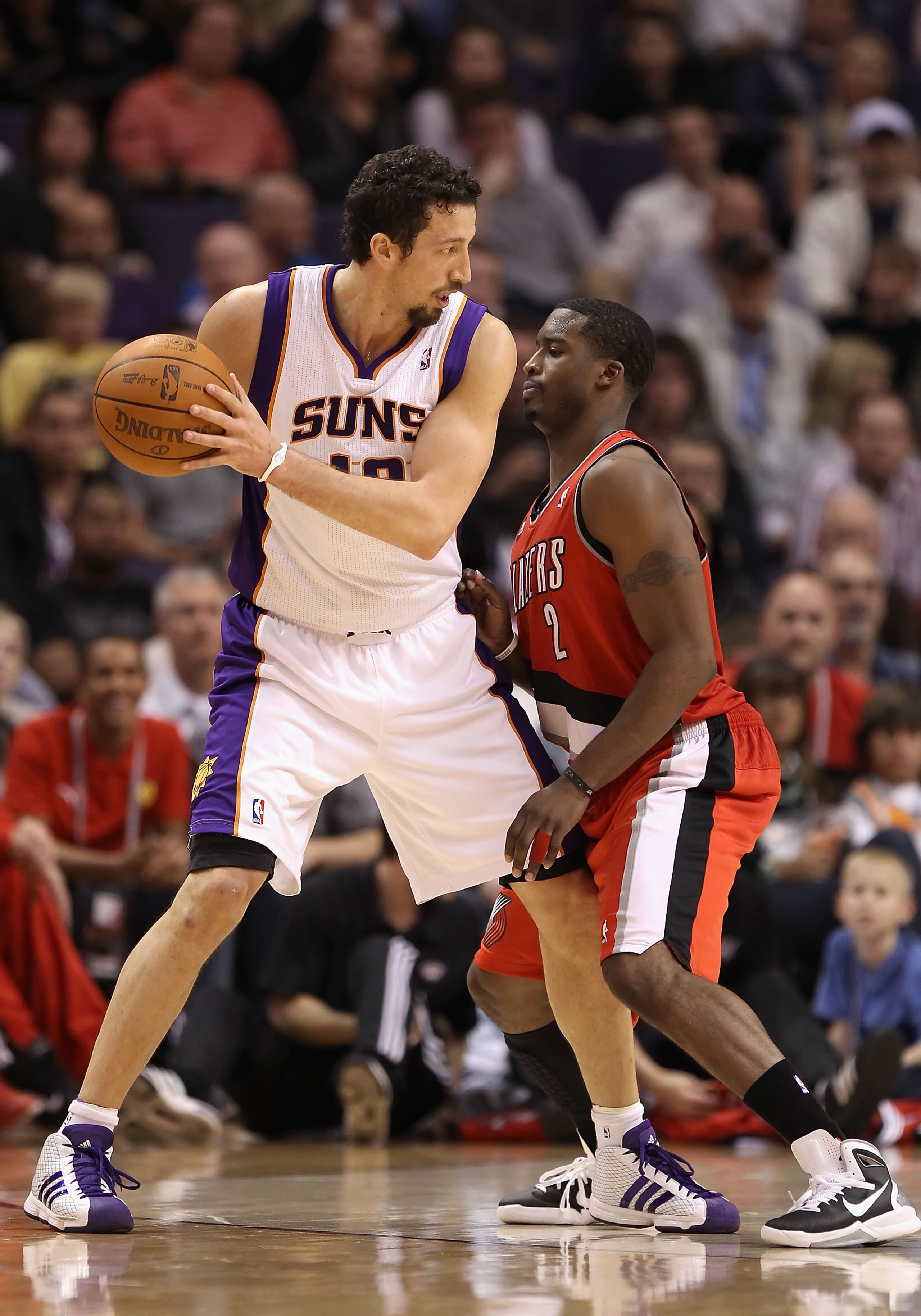 PHOENIX - DECEMBER 10: Hedo Turkoglu #19 of the Phoenix Suns handles the ball during the NBA game against the Portland Trail Blazers at US Airways Center on December 10, 2010 in Phoenix, Arizona. The Trail Blazers defeated the Suns 101-94. NOTE TO USER: PHOENIX - DECEMBER 10: Hedo Turkoglu #19 of the Phoenix Suns handles the ball during the NBA game against the Portland Trail Blazers at US Airways Center on December 10, 2010 in Phoenix, Arizona. The Trail Blazers defeated the Suns 101-94. NOTE TO USER: