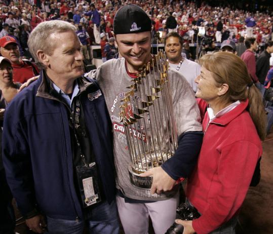 It's quite amazing how Jon Lester pitches in Game 4 of the 2007 World  Series after undergoing chemotherapy less than a year prior. : r/redsox