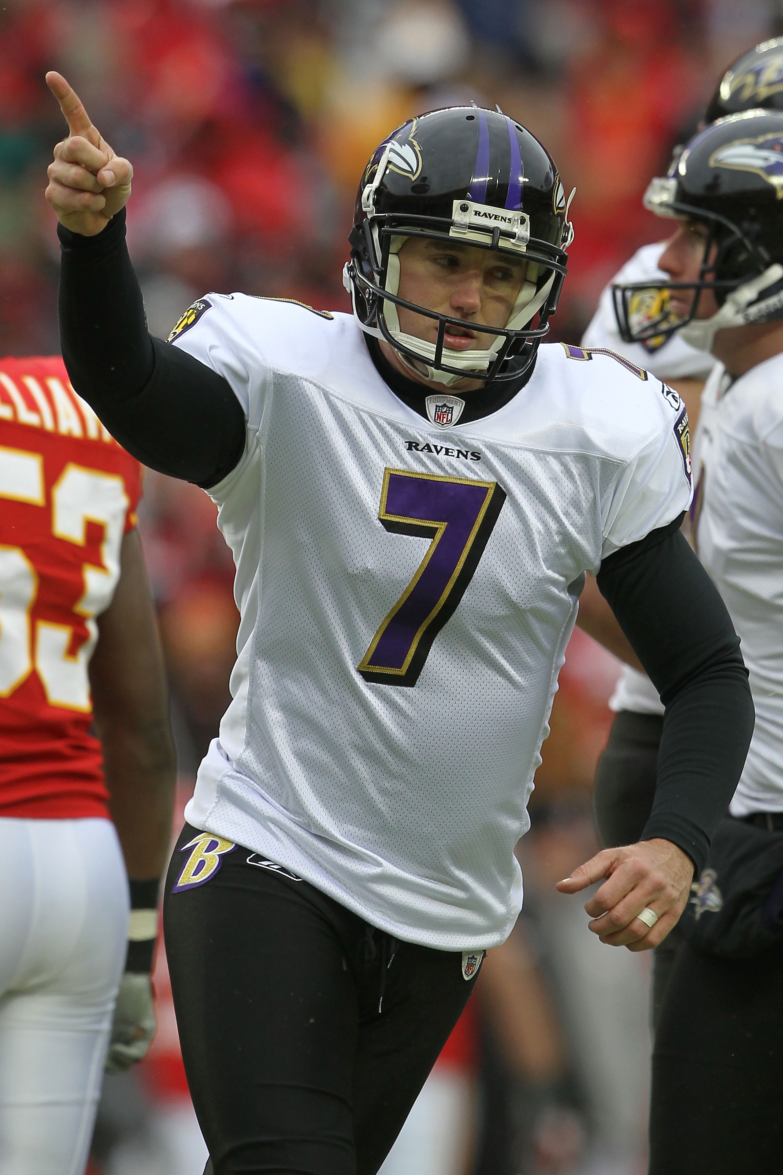 KANSAS CITY, MO - JANUARY 09:  Kicker Billy Cundiff #7 of the Baltimore Ravens reacts after kicking a 29-yard field goal in the third quarter of the 2011 AFC wild card playoff game against the Kansas City Chiefs at Arrowhead Stadium on January 9, 2011 in