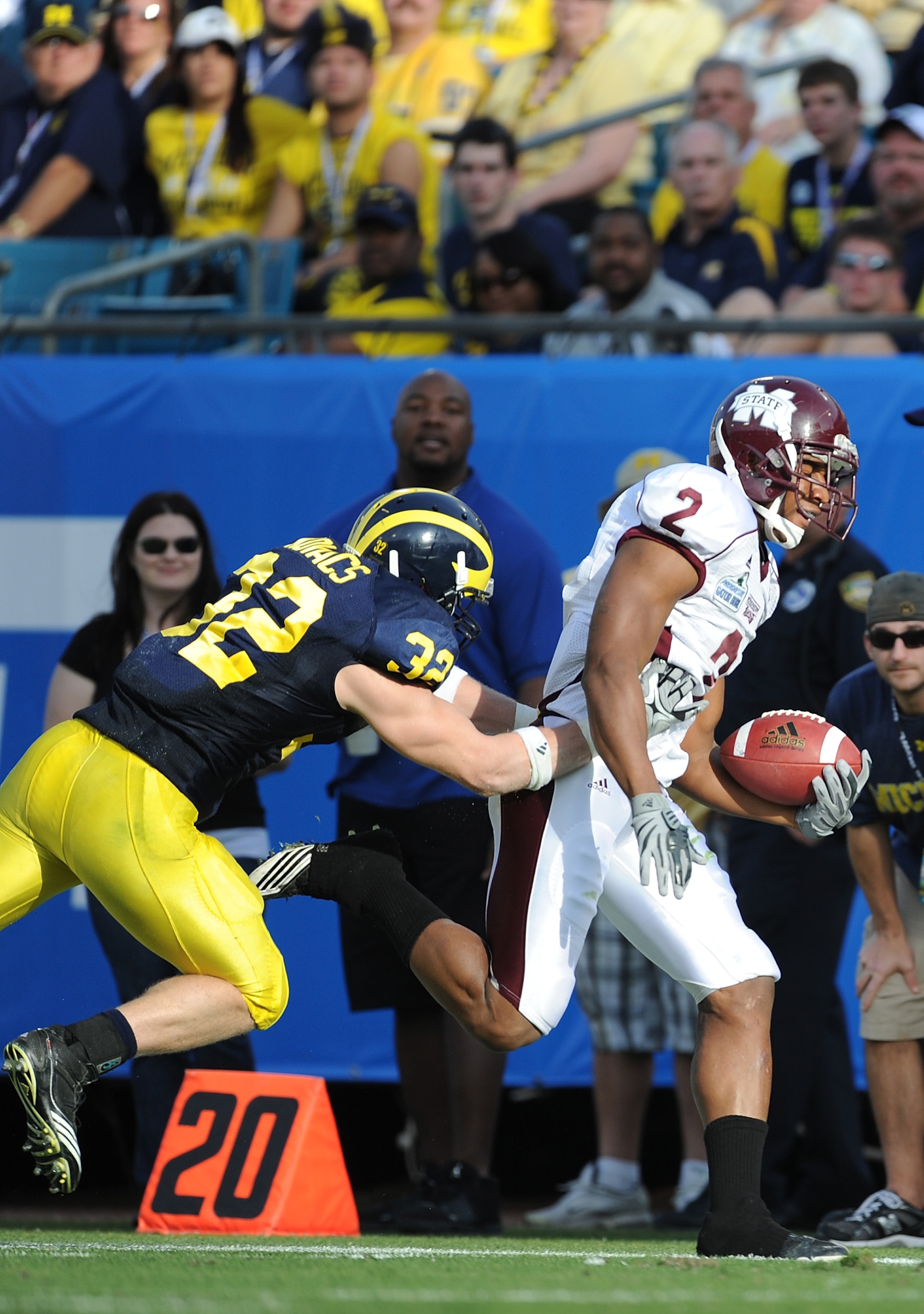 JACKSONVILLE, FL - JANUARY 01:  Robert Elliott #2 of the Mississippi State Bulldogs rushes against the Michigan Wolverines during the Gator Bowl at EverBank Field on January 1, 2011 in Jacksonville, Florida  (Photo by Rick Dole/Getty Images)