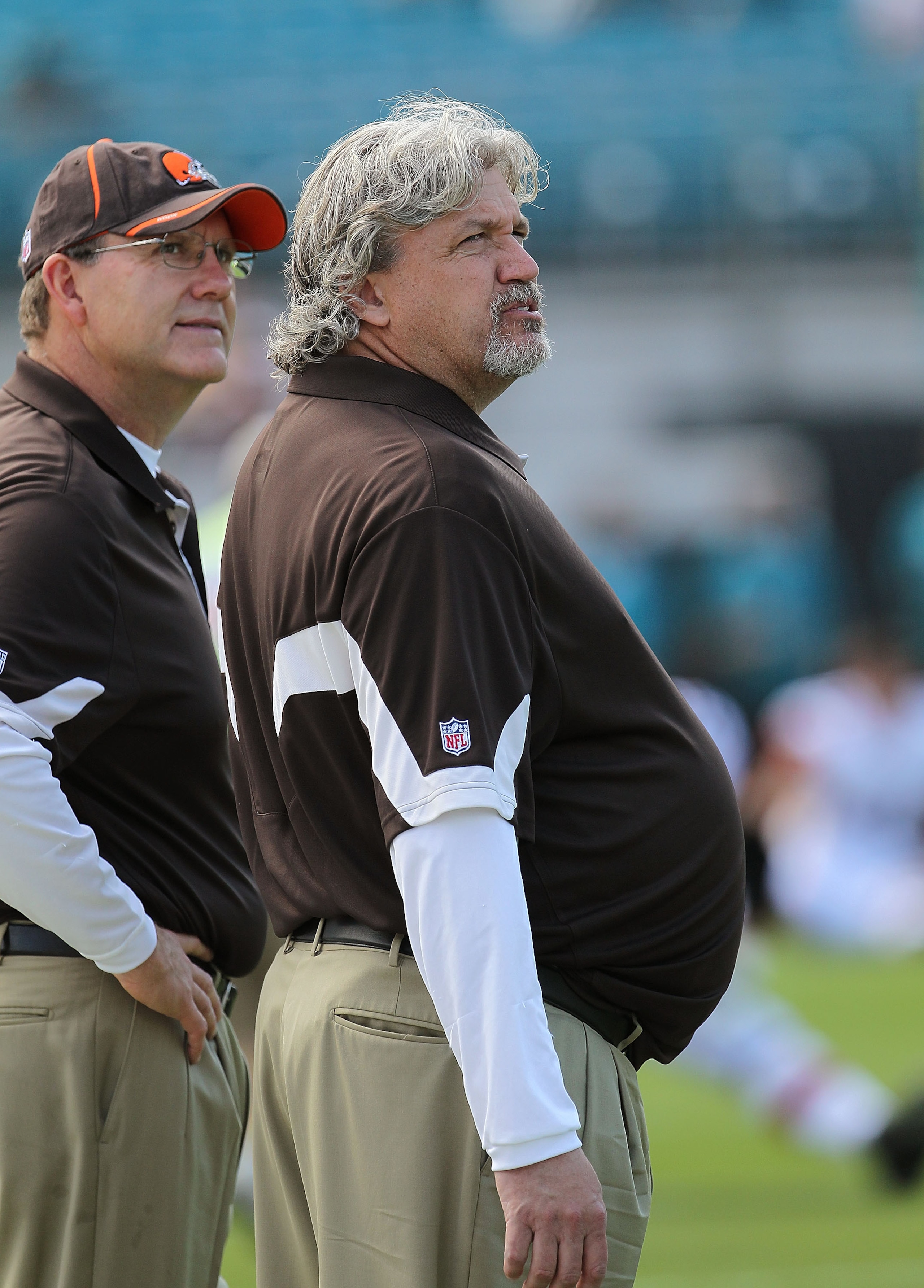 JACKSONVILLE, FL - NOVEMBER 21: Cleveland Browns defensive coodinator Rob Ryan watches warmups during a game agaisnt the Jacksonville Jaguars at EverBank Field on November 21, 2010 in Jacksonville, Florida. (Photo by Mike Ehrmann/Getty Images) JACKSONVILLE, FL - NOVEMBER 21: Cleveland Browns defensive coodinator Rob Ryan watches warmups during a game agaisnt the Jacksonville Jaguars at EverBank Field on November 21, 2010 in Jacksonville, Florida. (Photo by Mike Ehrmann/Getty Images)