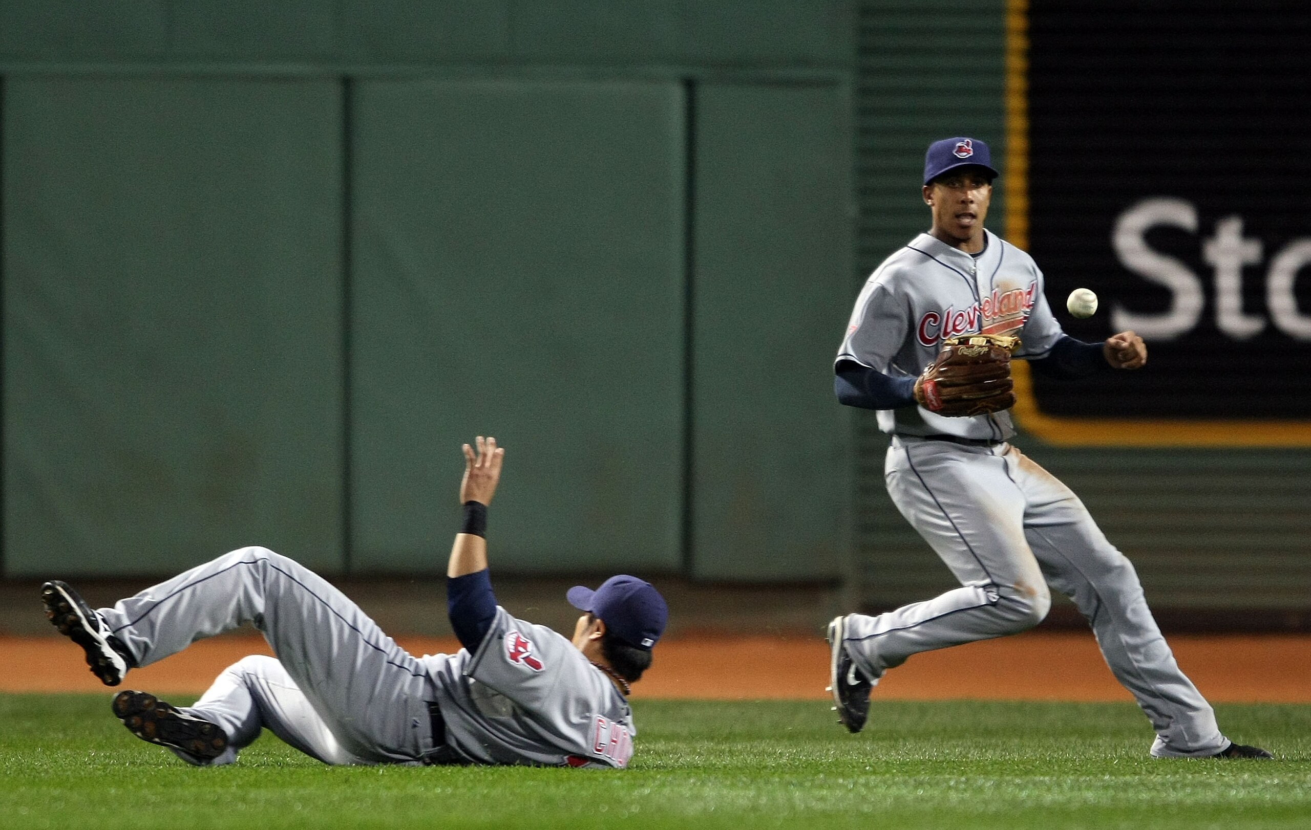 BOSTON - OCTOBER 02: Michael Brantley #23 of the Cleveland Indians chases after the ball that Shin-Soo Choo #17 missed against the Boston Red Sox on October 2, 2009 at Fenway Park in Boston, Massachusetts. (Photo by Elsa/Getty Images) BOSTON - OCTOBER 02: Michael Brantley #23 of the Cleveland Indians chases after the ball that Shin-Soo Choo #17 missed against the Boston Red Sox on October 2, 2009 at Fenway Park in Boston, Massachusetts. (Photo by Elsa/Getty Images)