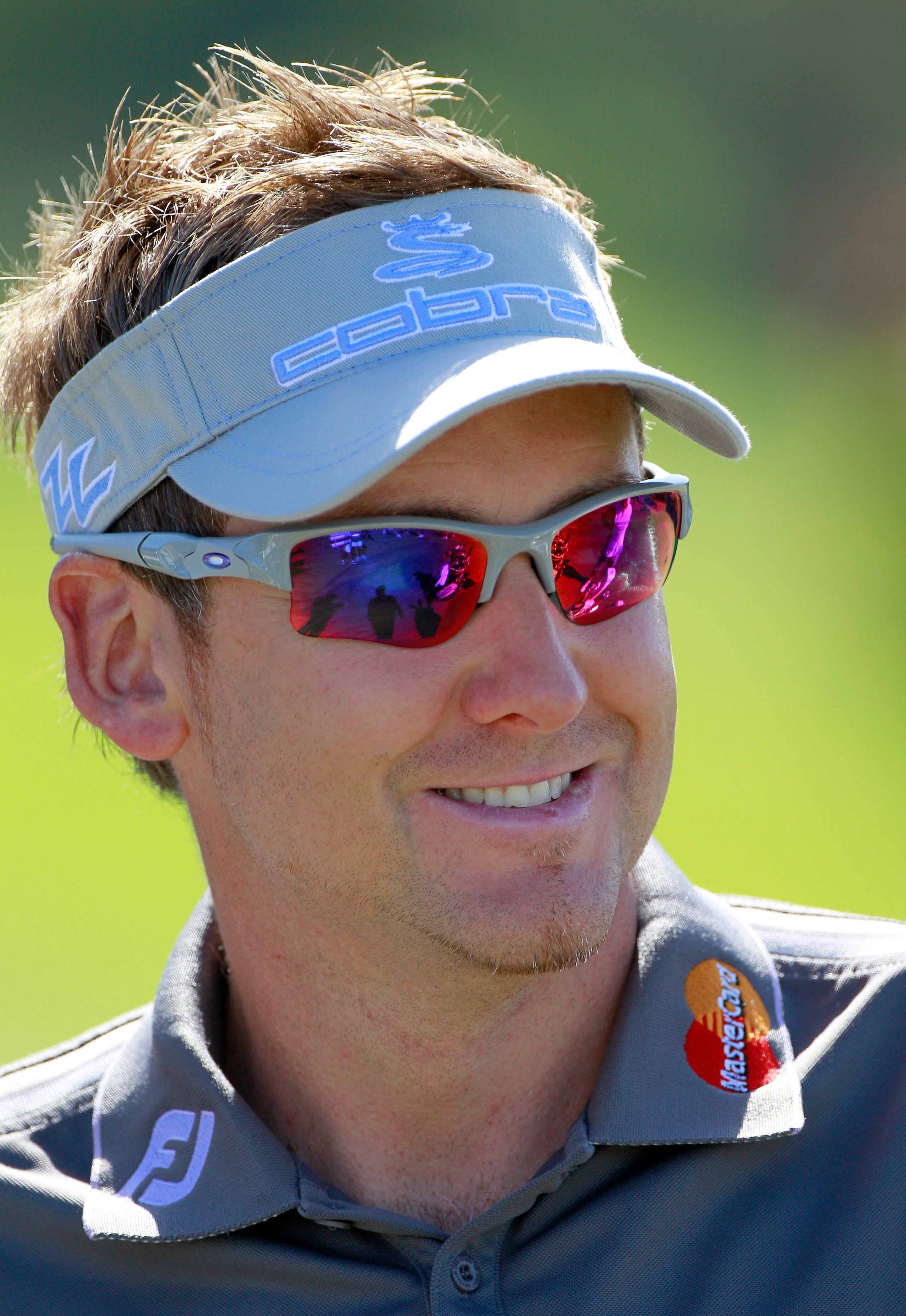 KAPALUA, HI - JANUARY 08: Ian Poulter of England waits to play a shot on the 1st hole during the third round of the Hyundai Tournament of Champions at the Plantation course on January 8, 2011 in Kapalua, Hawaii. (Photo by Sam Greenwood/Getty Images) KAPALUA, HI - JANUARY 08: Ian Poulter of England waits to play a shot on the 1st hole during the third round of the Hyundai Tournament of Champions at the Plantation course on January 8, 2011 in Kapalua, Hawaii. (Photo by Sam Greenwood/Getty Images)
