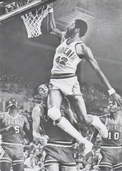 Connie Hawkins  1942-2017: Soaring player brought theatrics of dunk to  basketball