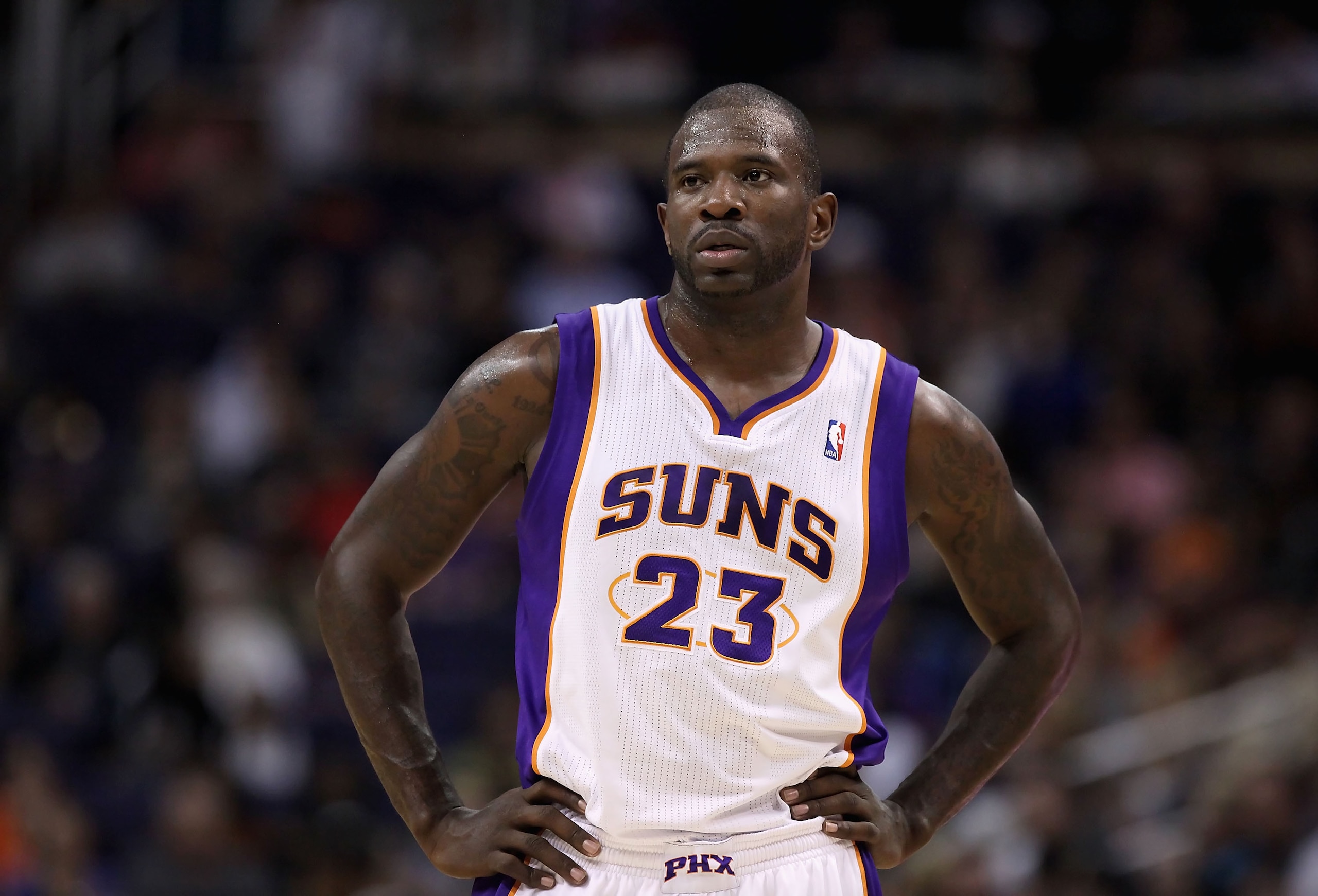 PHOENIX - DECEMBER 15: Jason Richardson #23 of the Phoenix Suns during the NBA game against the Minnesota Timberwolves at US Airways Center on December 15, 2010 in Phoenix, Arizona. The Suns defeated the Timberwolves 128-122. NOTE TO USER: User express PHOENIX - DECEMBER 15: Jason Richardson #23 of the Phoenix Suns during the NBA game against the Minnesota Timberwolves at US Airways Center on December 15, 2010 in Phoenix, Arizona. The Suns defeated the Timberwolves 128-122. NOTE TO USER: User express