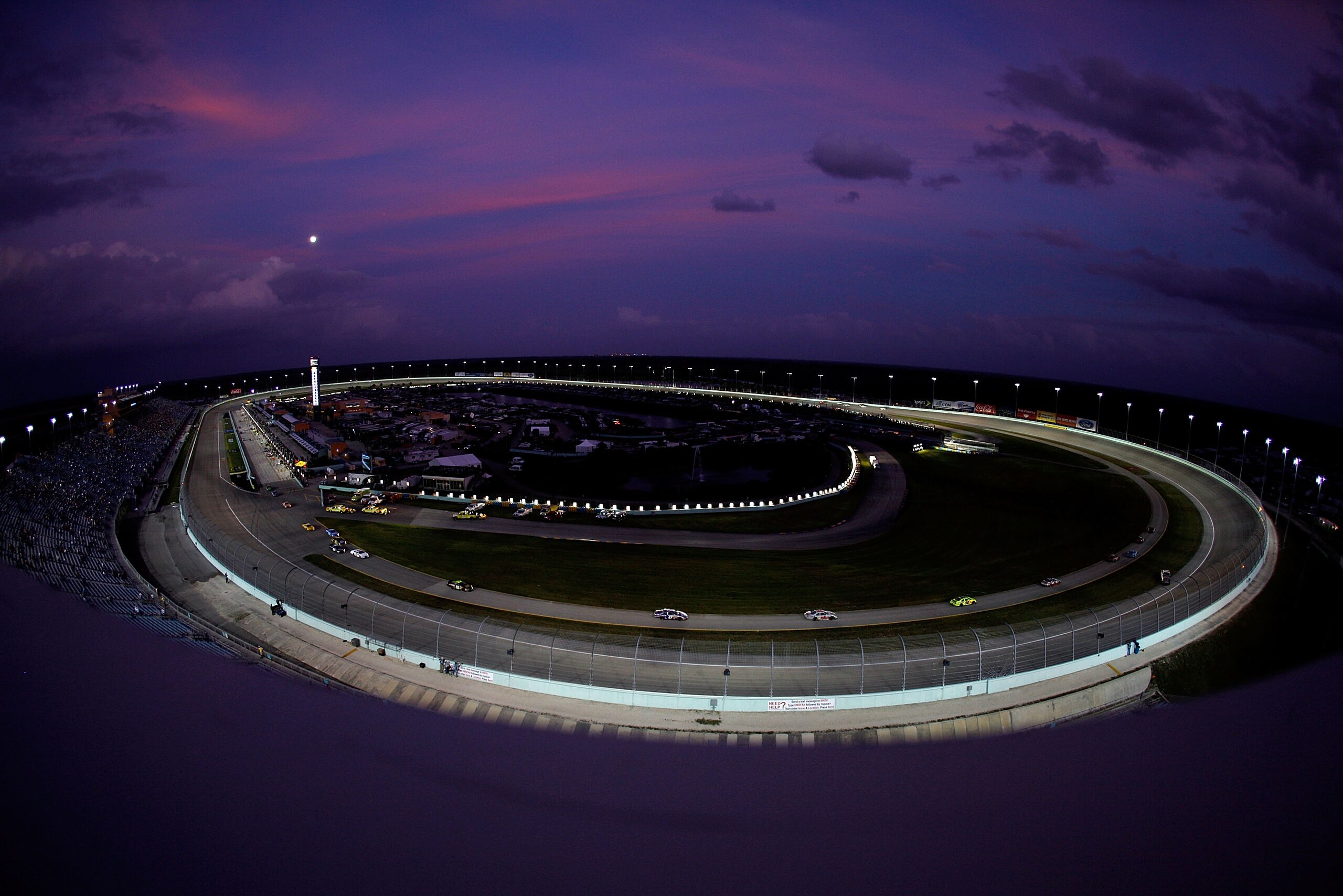HOMESTEAD, FL - NOVEMBER 20:  A general view of racing during the NASCAR Nationwide Series Ford 300 at Homestead-Miami Speedway on November 20, 2010 in Homestead, Florida.  (Photo by Chris Graythen/Getty Images)