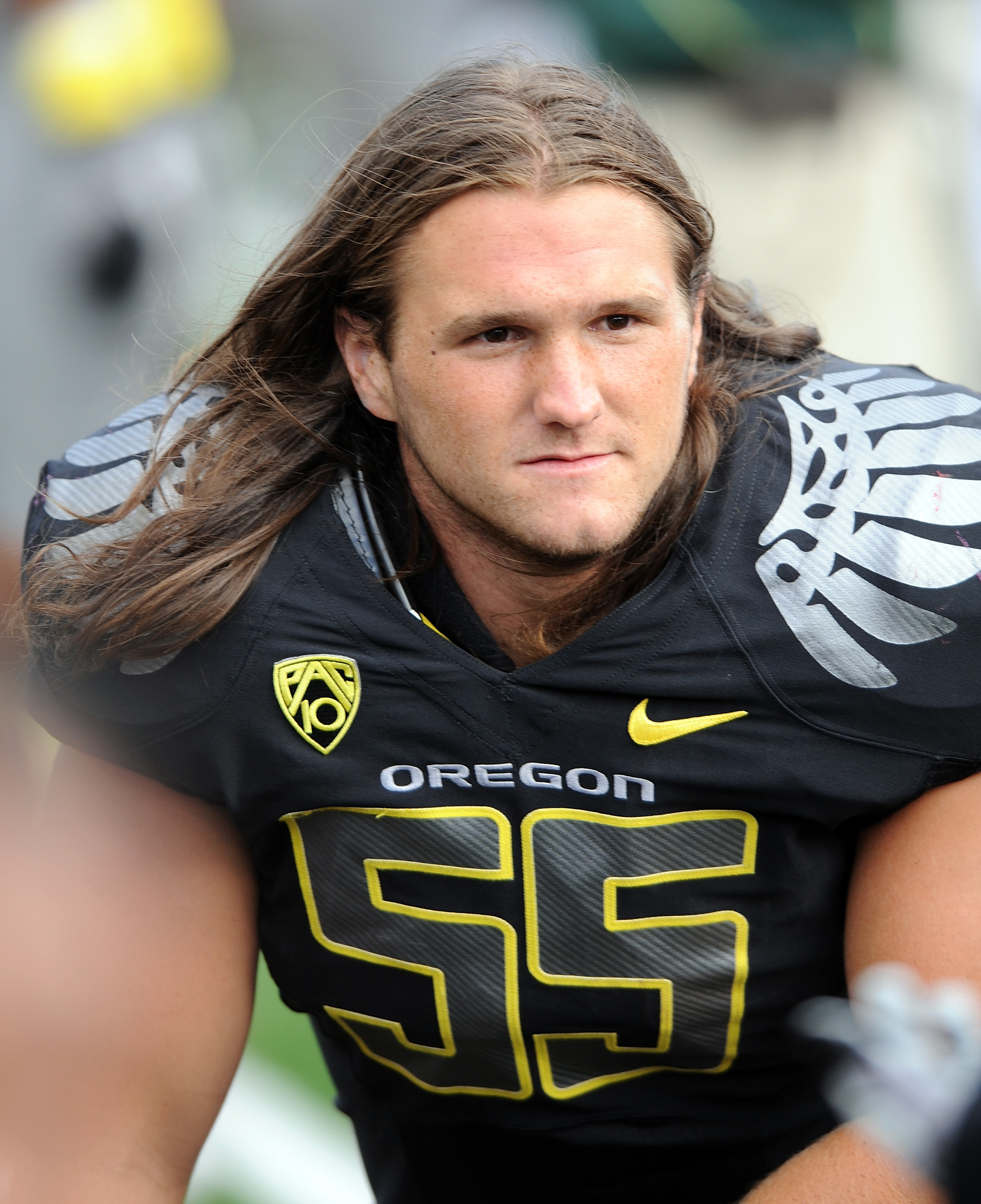 EUGENE, OR - SEPTEMBER 04:  Linebacker Casey Matthews #55 of the Oregon Ducks watches the action from the sidelines in the third quarter of the game against the New Mexico Lobos at Autzen Stadium on September 4, 2010 in Eugene, Oregon. Oregon won the game