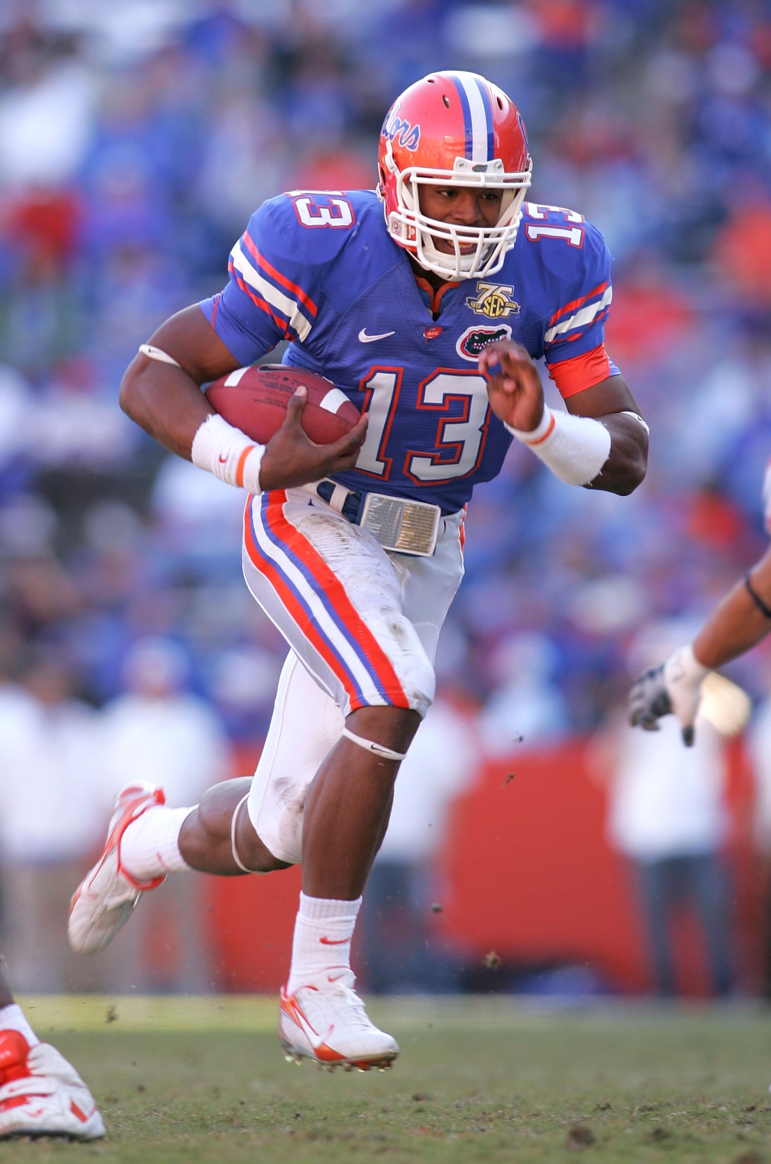 GAINESVILLE, FL - NOVEMBER 17:  Cameron Newton of the Florida Gators breaks a tackle during a  game against the FAU Owls at Ben Hill Griffin Stadium on November 17, 2007 in Gainesville, Florida.  (Photo by Sam Greenwood/Getty Images)