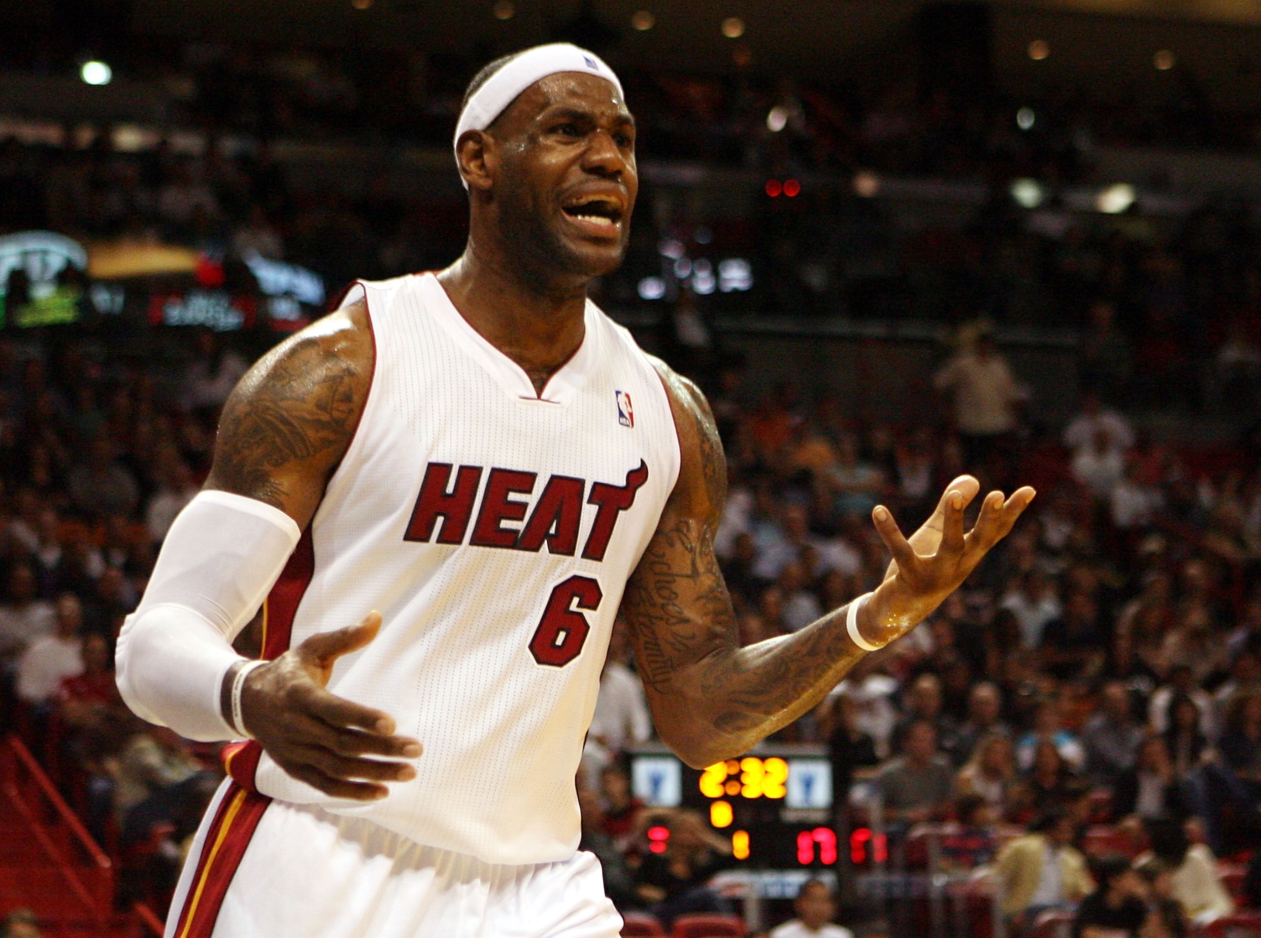 MIAMI - NOVEMBER 13:  Forward LeBron James #6 of the Miami Heat complains  against the Toronto Raptors at American Airlines Arena on November 13, 2010 in Miami, Florida. NOTE TO USER: User expressly acknowledges and agrees that, by downloading and or usin