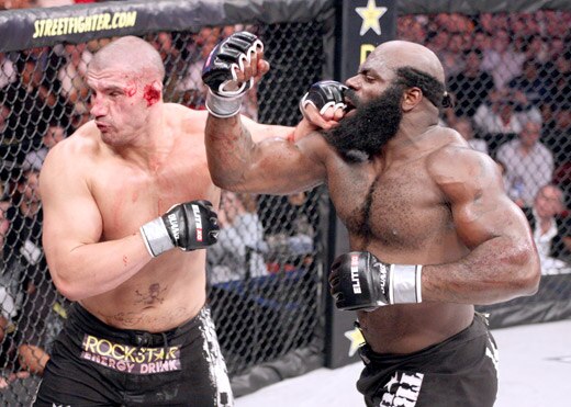 Kimbo Slice defeating James Thompson