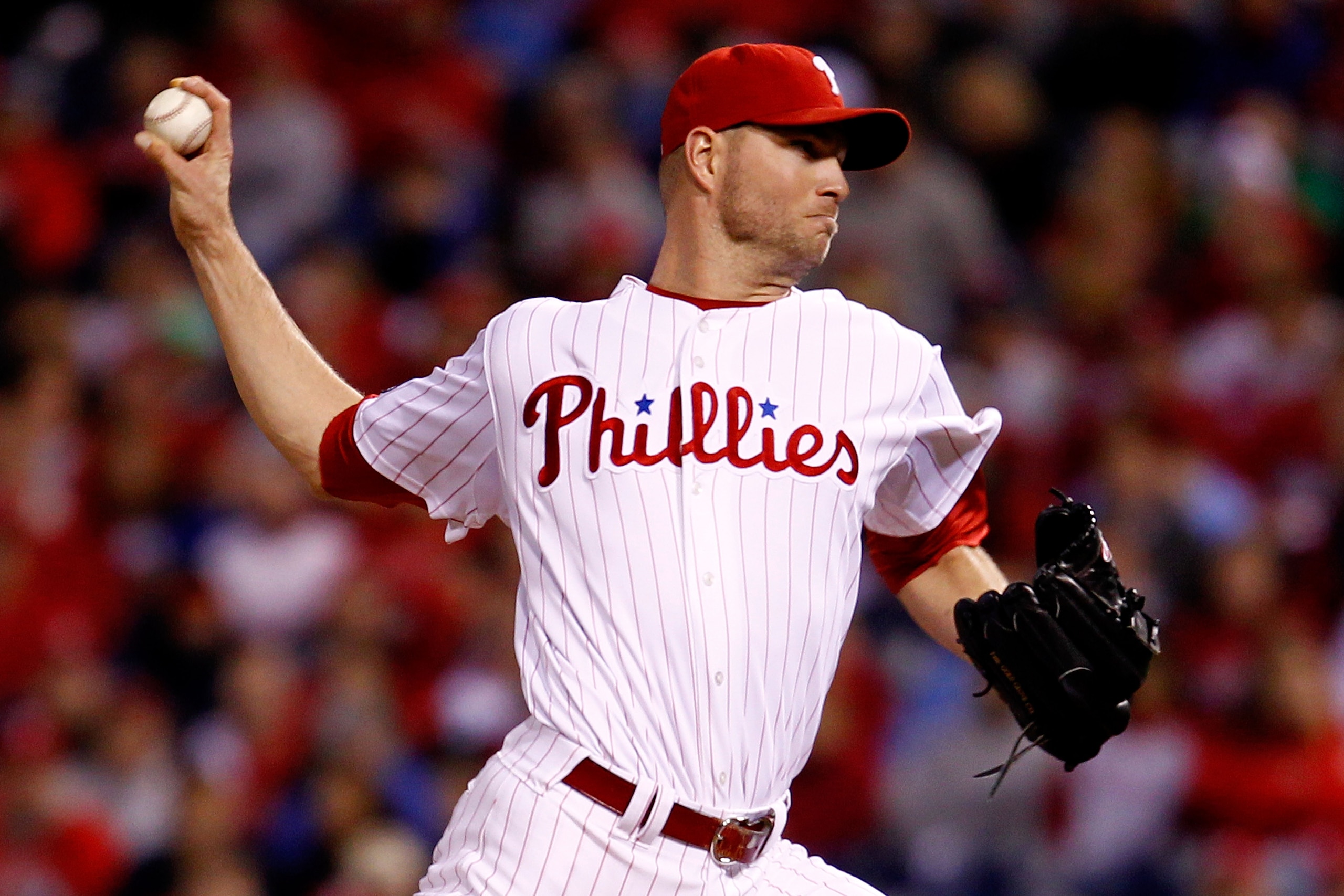 PHILADELPHIA - OCTOBER 17:  Ryan Madson #46 of the Philadelphia Phillies pitches in the ninth inning against the San Francisco Giants in Game Two of the NLCS during the 2010 MLB Playoffs at Citizens Bank Park on October 17, 2010 in Philadelphia, Pennsylva
