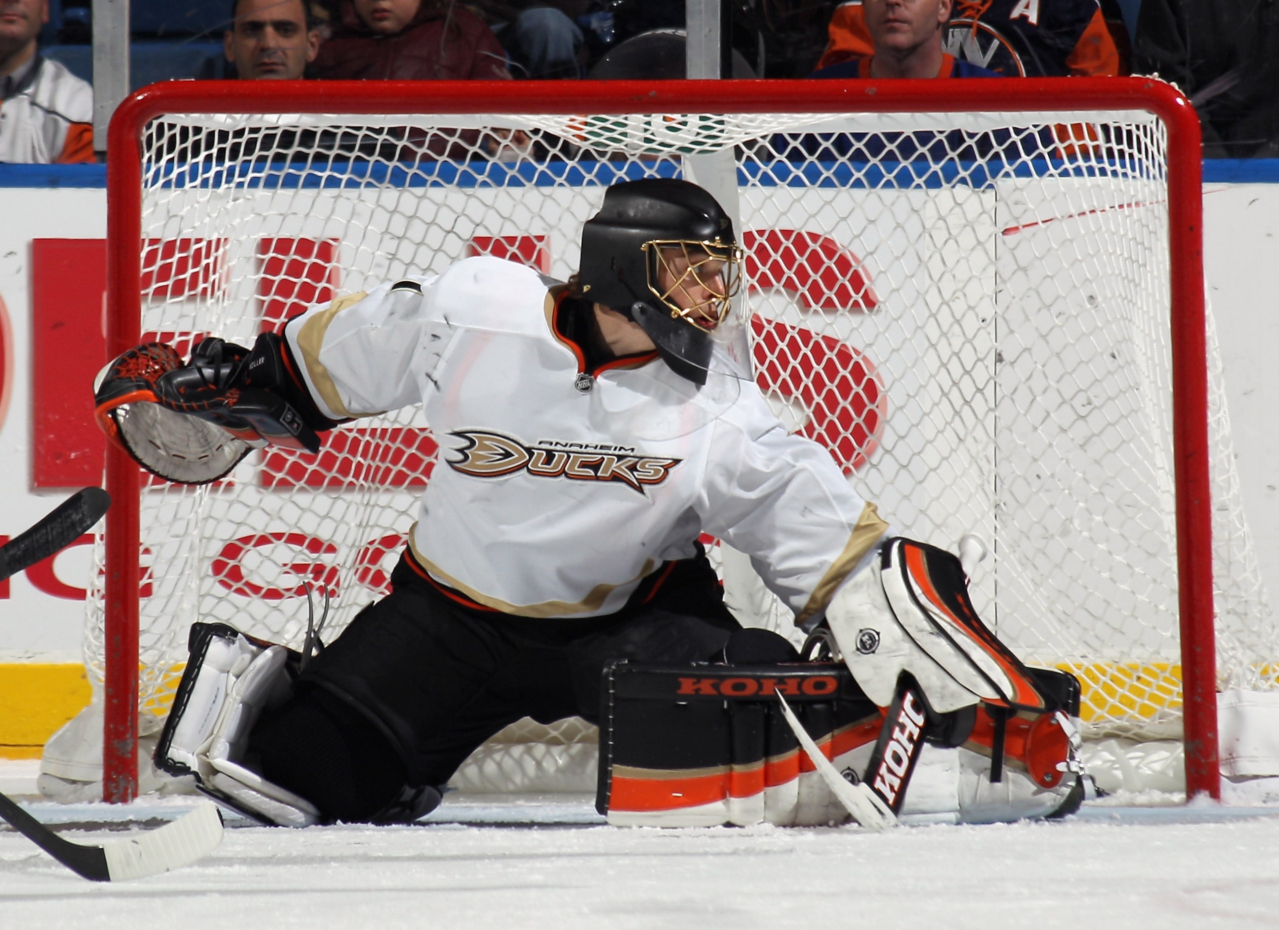 UNIONDALE, NY - DECEMBER 16: Jonas Hiller #1 of the Anaheim Ducks skates against the New York Islanders at the Nassau Coliseum on December 16, 2010 in Uniondale, New York.  (Photo by Bruce Bennett/Getty Images)