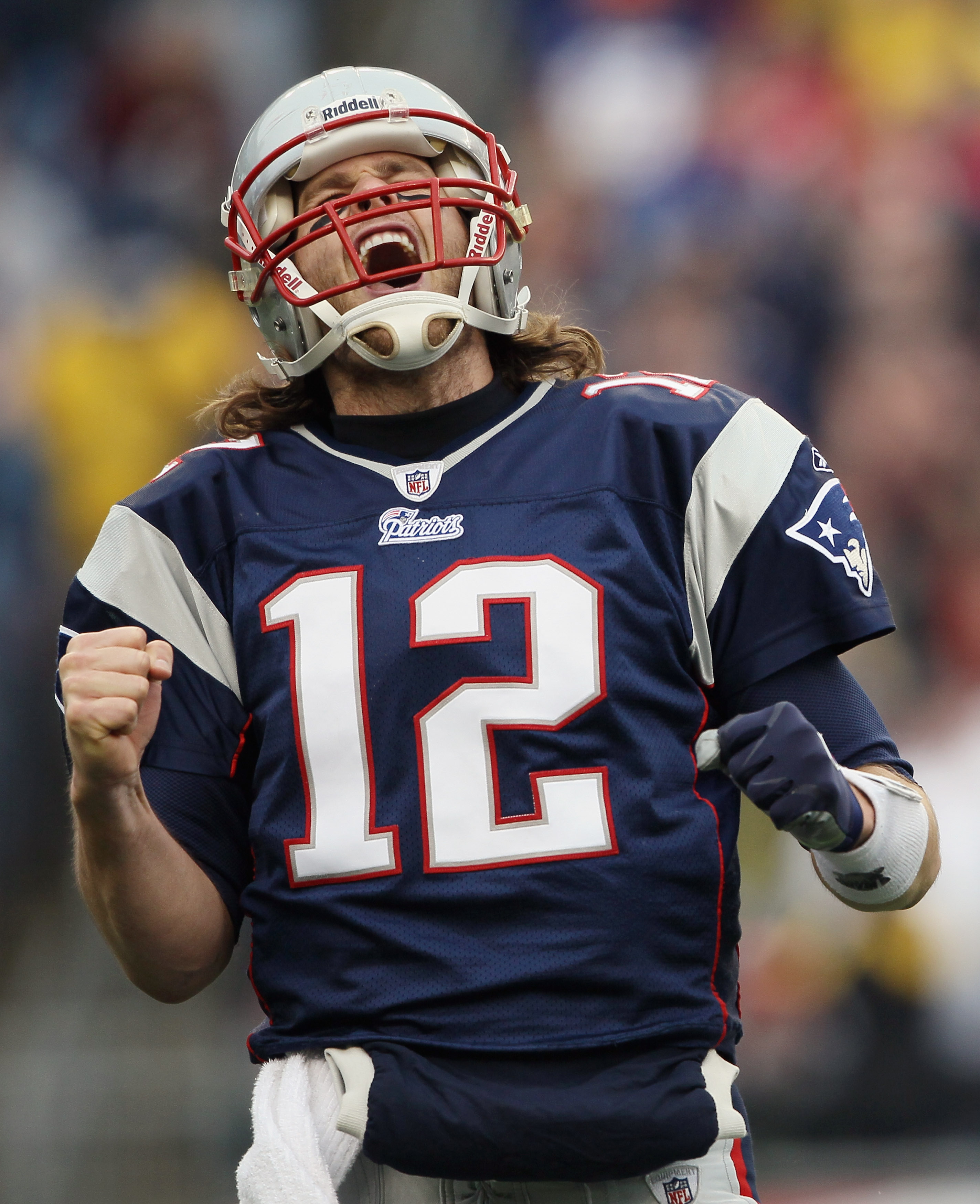 Tom Brady Vs. Joe Montana: Who's the Greatest Clutch QB of Their