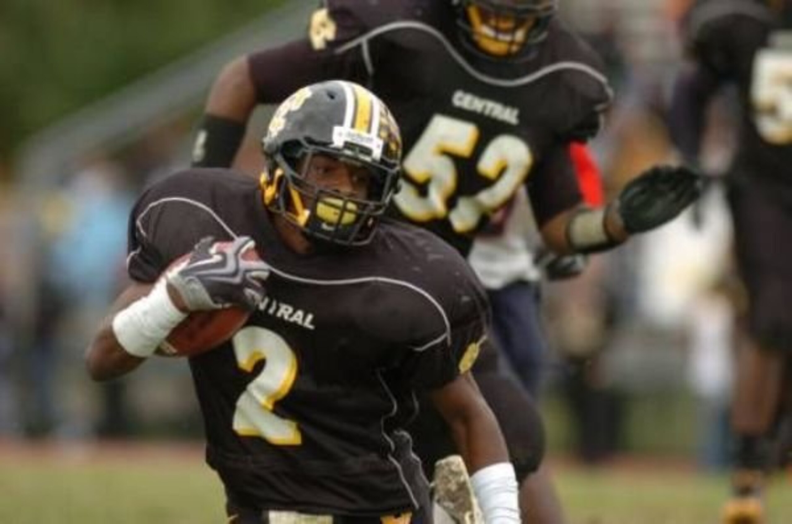 Anthony Pierson will improve the Wildcats' recruiting class if he decides on Kansas State.