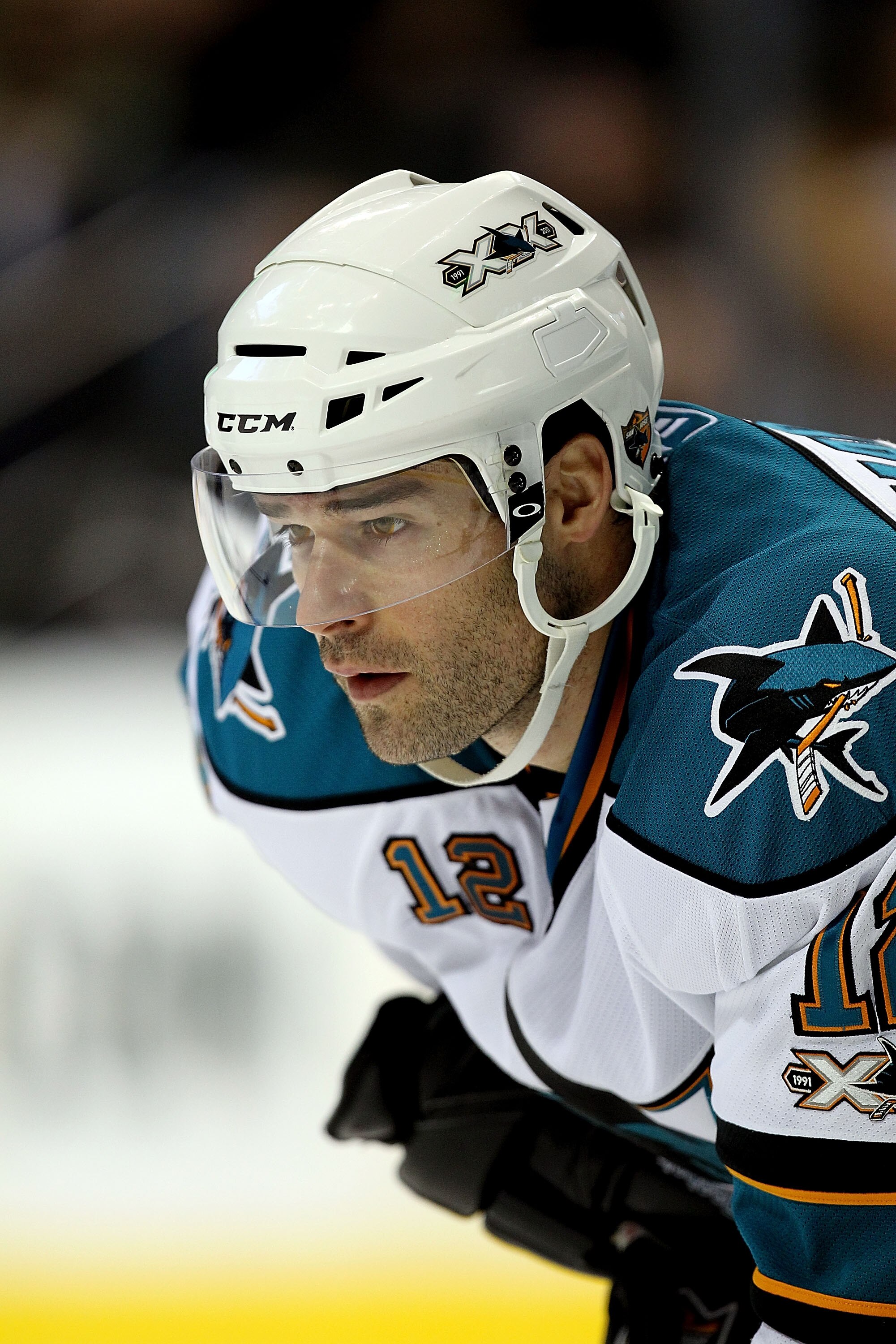 DALLAS, TX - DECEMBER 16:  Left wing Patrick Marleau #12 of the San Jose Sharks on December 16, 2010 in Dallas, Texas.  (Photo by Ronald Martinez/Getty Images)