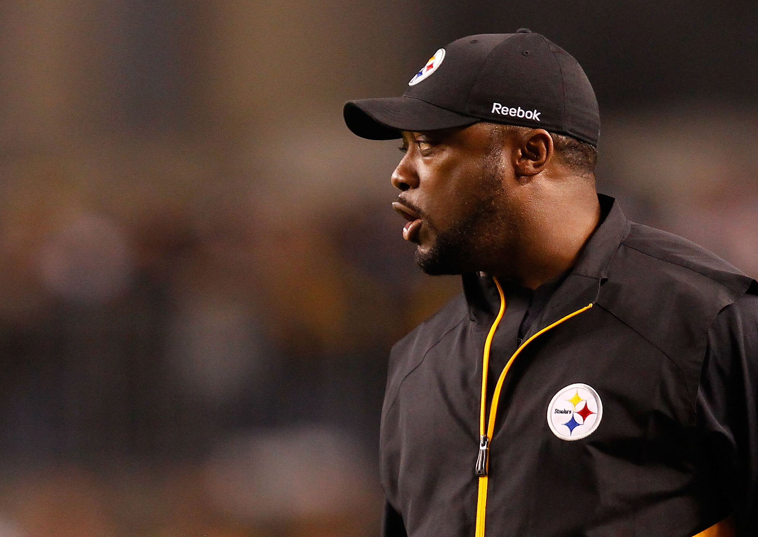 PITTSBURGH, PA - NOVEMBER 14:  Head coach Mike Tomlin of the Pittsburgh Steelers talks to the referees during the game against the New England Patriots on November 14, 2010 at Heinz Field in Pittsburgh, Pennsylvania.  (Photo by Jared Wickerham/Getty Image