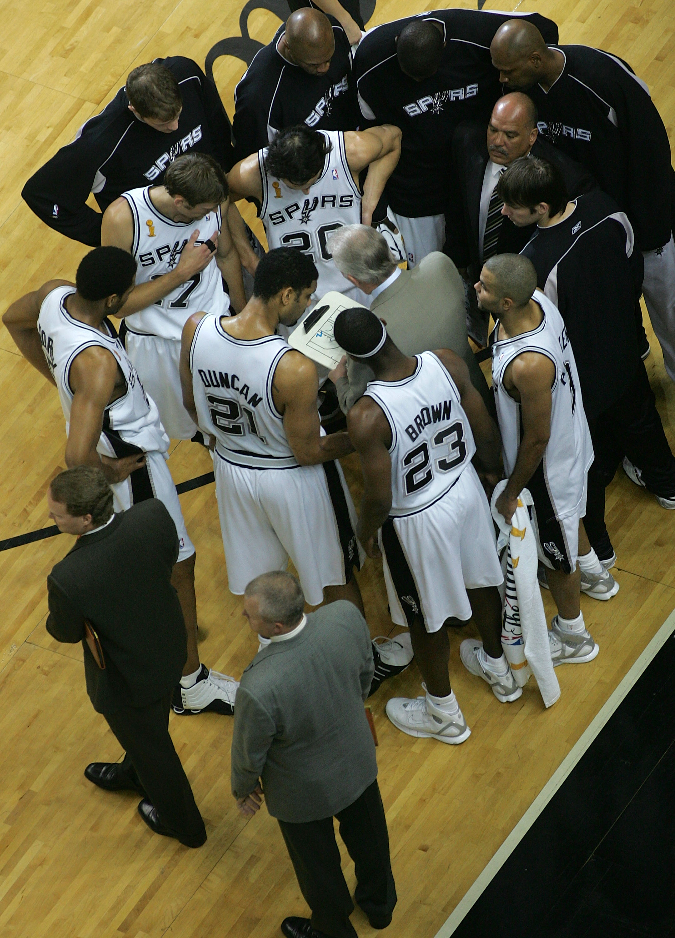 SAN ANTONIO - JUNE 23:  Head coach Gregg Popovich of the San Antonio Spurs talks to his team during a stoppage in play in the first half in Game seven of the 2005 NBA Finals at SBC Center on June 23, 2005 in San Antonio, Texas.  NOTE TO USER: User express