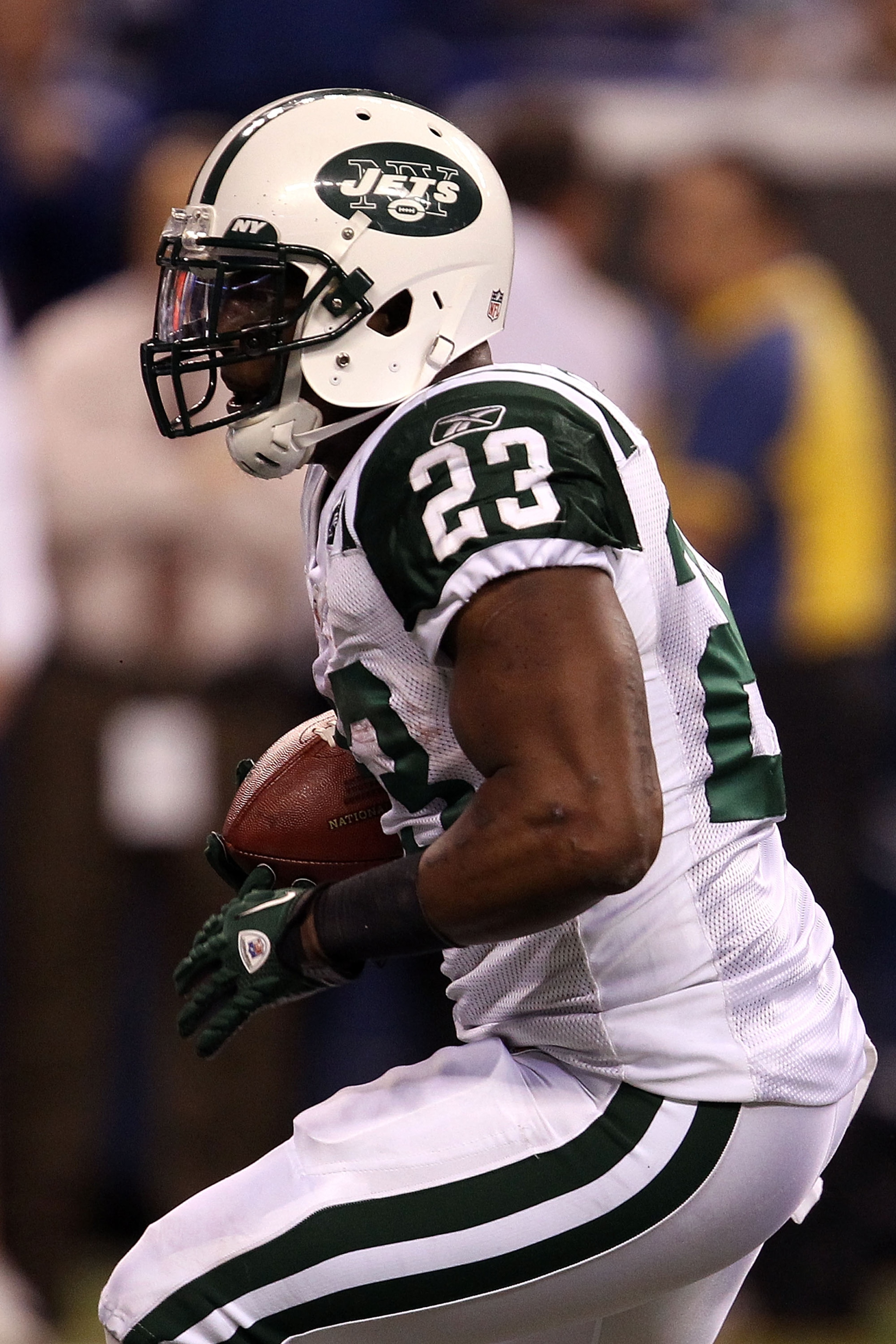 INDIANAPOLIS, IN - JANUARY 08:  Shonn Green #23 of the New York Jets runs the ball against the Indianapolis Colts during their 2011 AFC wild card playoff game at Lucas Oil Stadium on January 8, 2011 in Indianapolis, Indiana. The Jets won 17-16. (Photo by