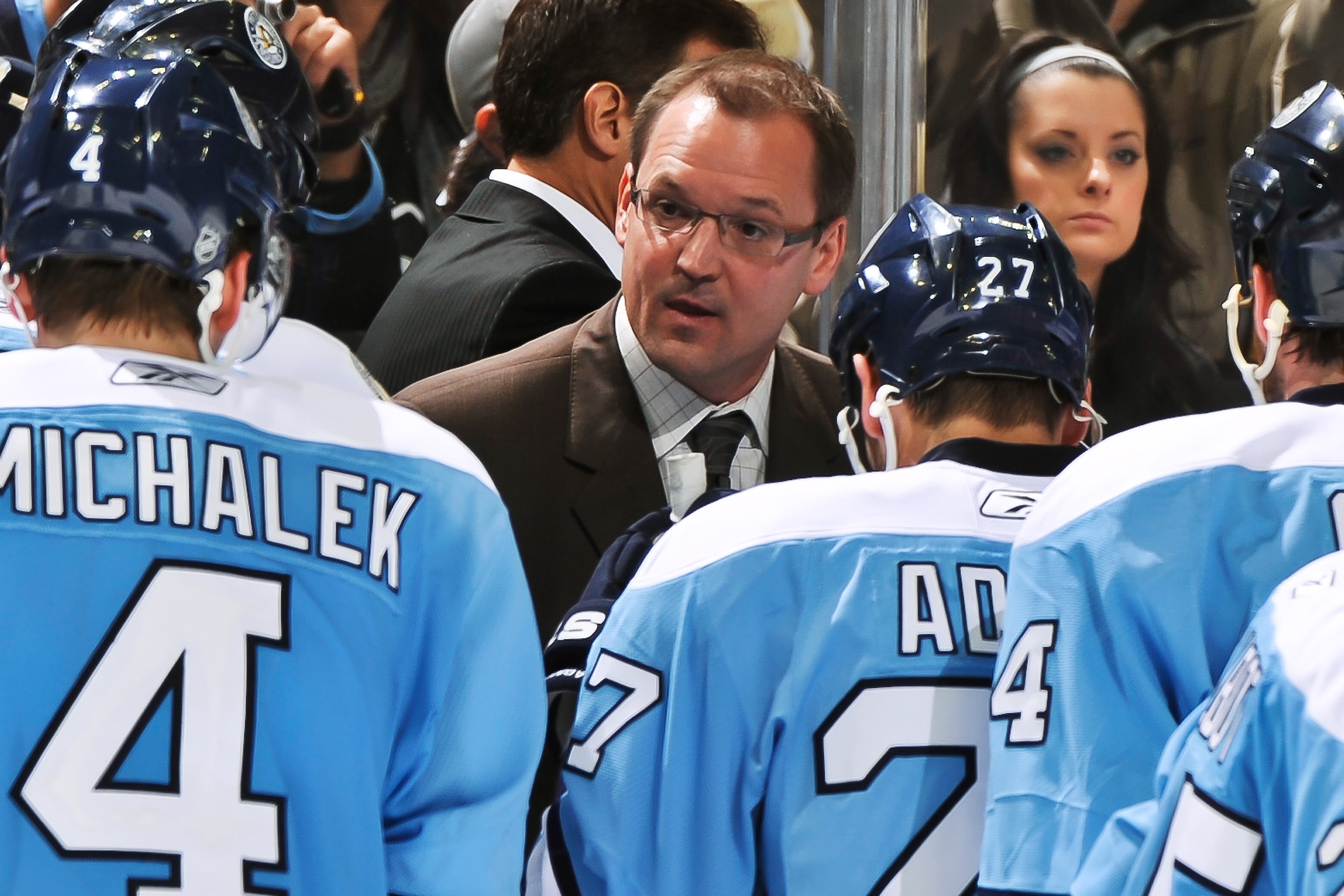 PITTSBURGH - NOVEMBER 17:  Head Coach Dan Bylsma of the Pittsburgh Penguins addresses his players during a timeout in a game against the Vancouver Canucks on November 17, 2010 at Consol Energy Center in Pittsburgh, Pennsylvania.  (Photo by Jamie Sabau/Get
