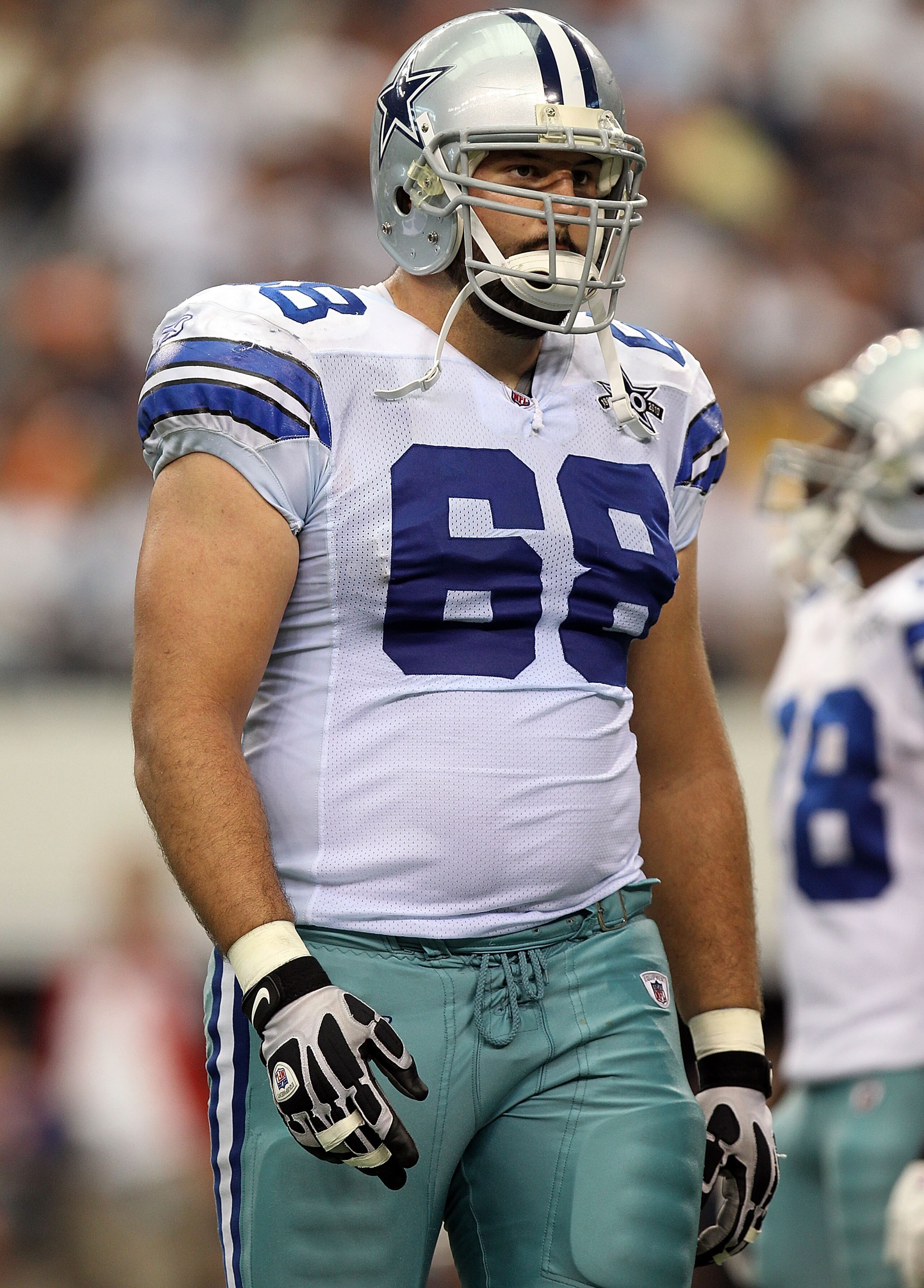 ARLINGTON, TX - SEPTEMBER 19:  Tackle Doug Free #68 of the Dallas Cowboys at Cowboys Stadium on September 19, 2010 in Arlington, Texas.  (Photo by Ronald Martinez/Getty Images)