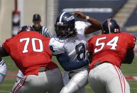Maggitt busts threw two blockers with ease!