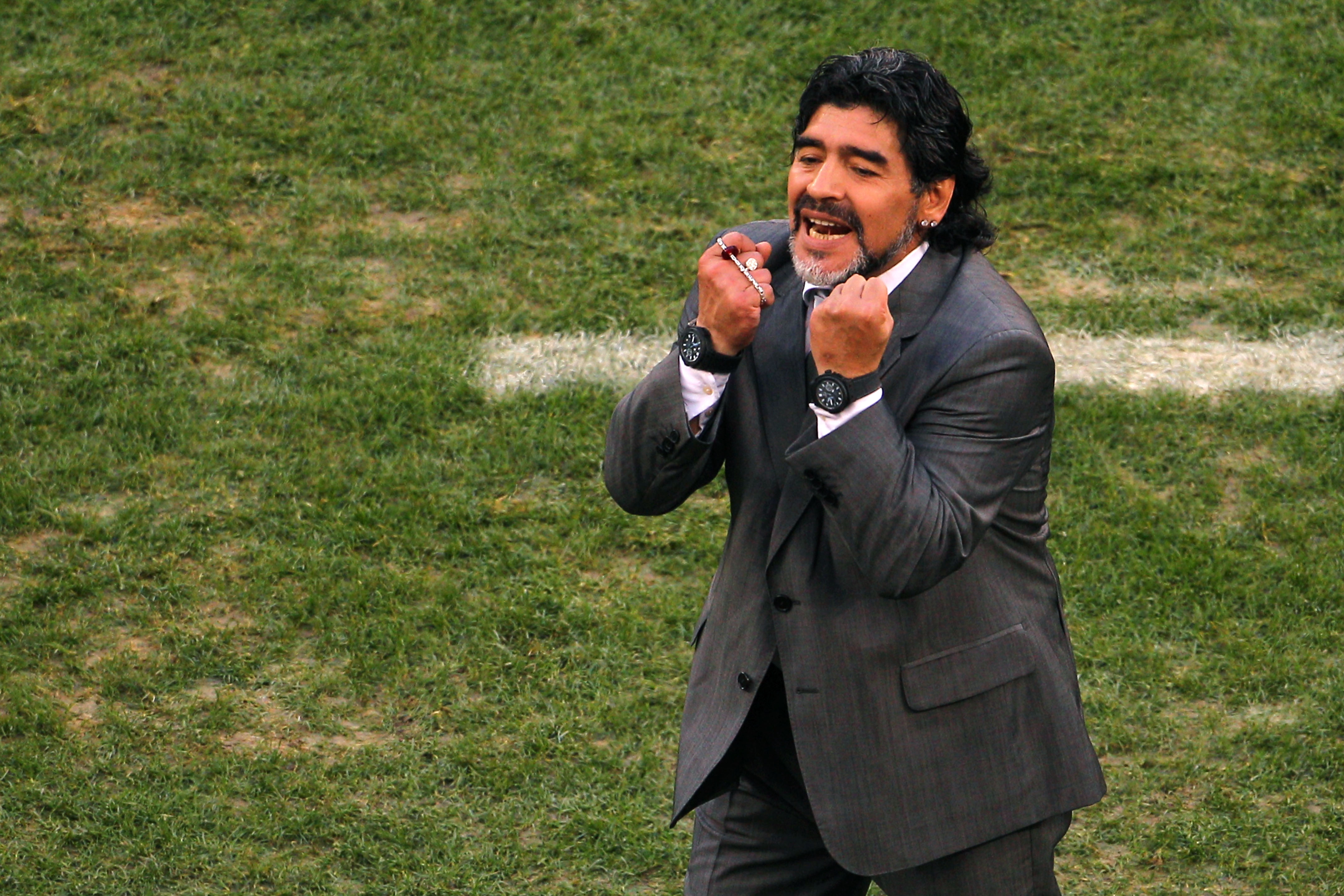 CAPE TOWN, SOUTH AFRICA - JULY 03:  Diego Maradona head coach of Argentina gestures in frustration on the touchline during the 2010 FIFA World Cup South Africa Quarter Final match between Argentina and Germany at Green Point Stadium on July 3, 2010 in Cap