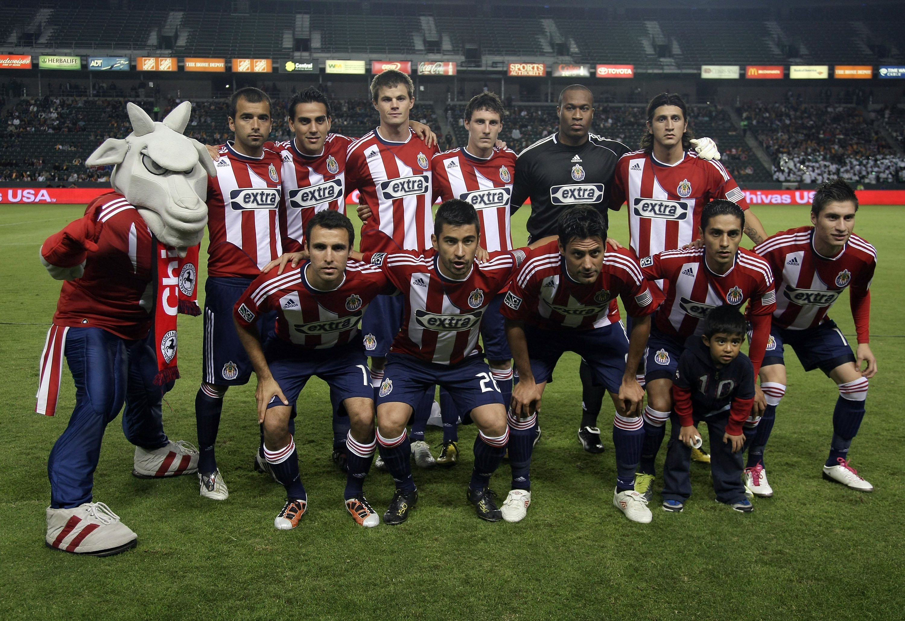 CARSON, CA - OCTOBER 23:  The Chivas USA starting XI pose for a group photo prior to the MLS match on October 23, 2010 in Carson, California.  (Photo by Victor Decolongon/Getty Images)