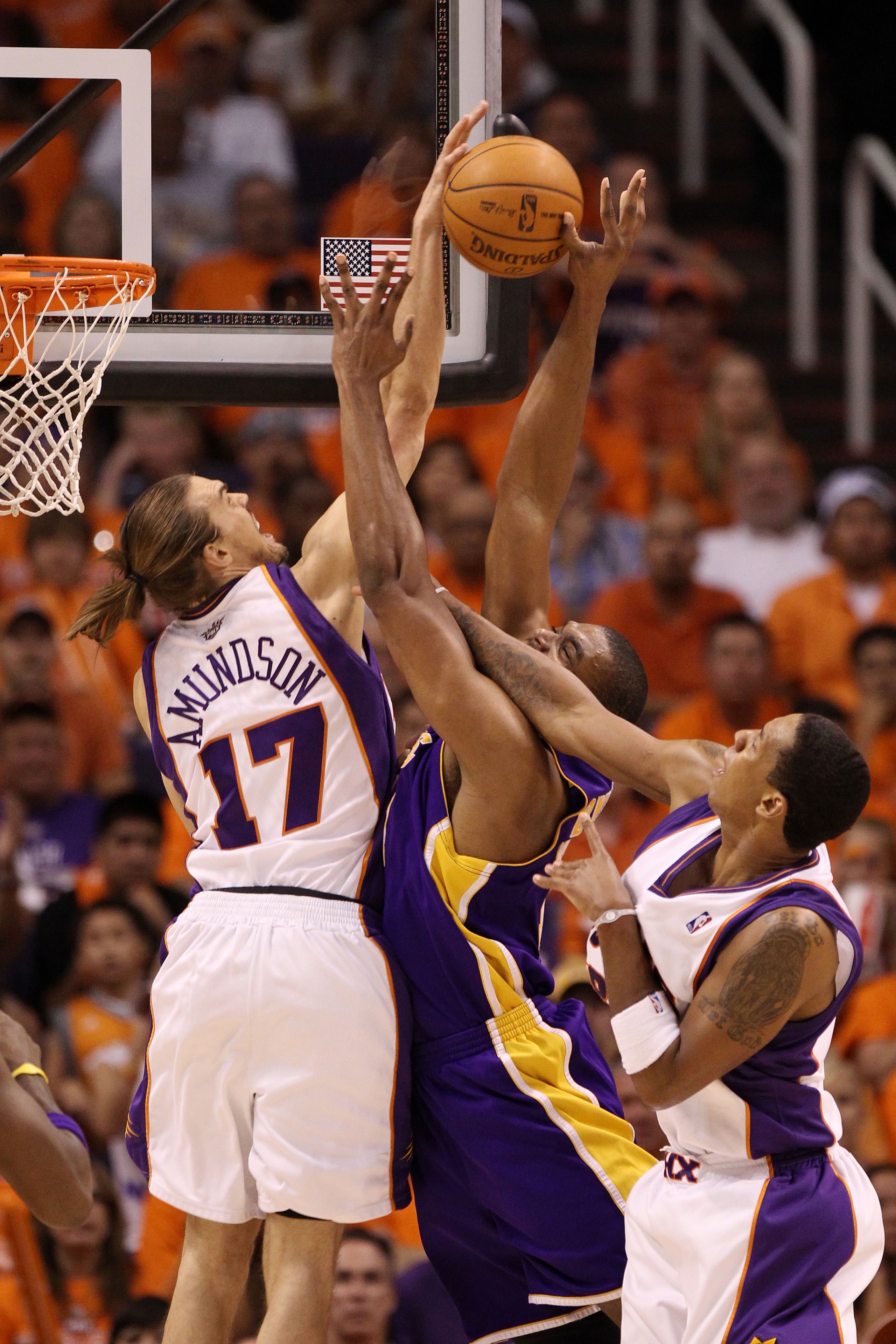 PHOENIX - MAY 29: Louis Amundson #17 of the Phoenix Suns blocks a shot by Andrew Bynum #17 of the Los Angeles Lakers in the second quarter of Game Six of the Western Conference Finals during the 2010 NBA Playoffs at US Airways Center on May 29, 2010 in P PHOENIX - MAY 29: Louis Amundson #17 of the Phoenix Suns blocks a shot by Andrew Bynum #17 of the Los Angeles Lakers in the second quarter of Game Six of the Western Conference Finals during the 2010 NBA Playoffs at US Airways Center on May 29, 2010 in P