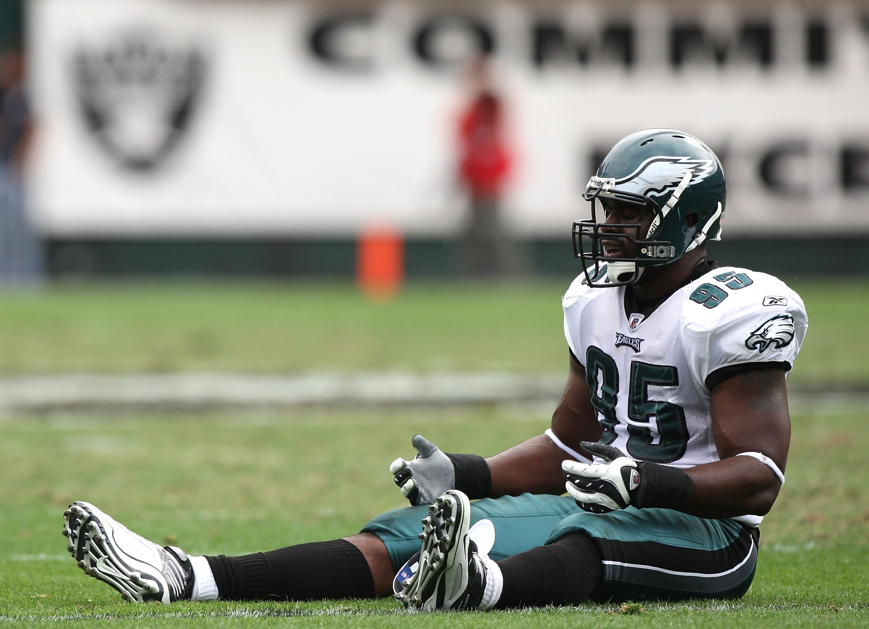 OAKLAND, CA - OCTOBER 18: Victor Abiamiri #95 of the Philadelphia Eagles looks on against the Oakland Raiders during an NFL game at the Oakland-Alameda County Coliseum on October 18, 2009 in Oakland, California.  (Photo by Jed Jacobsohn/Getty Images)