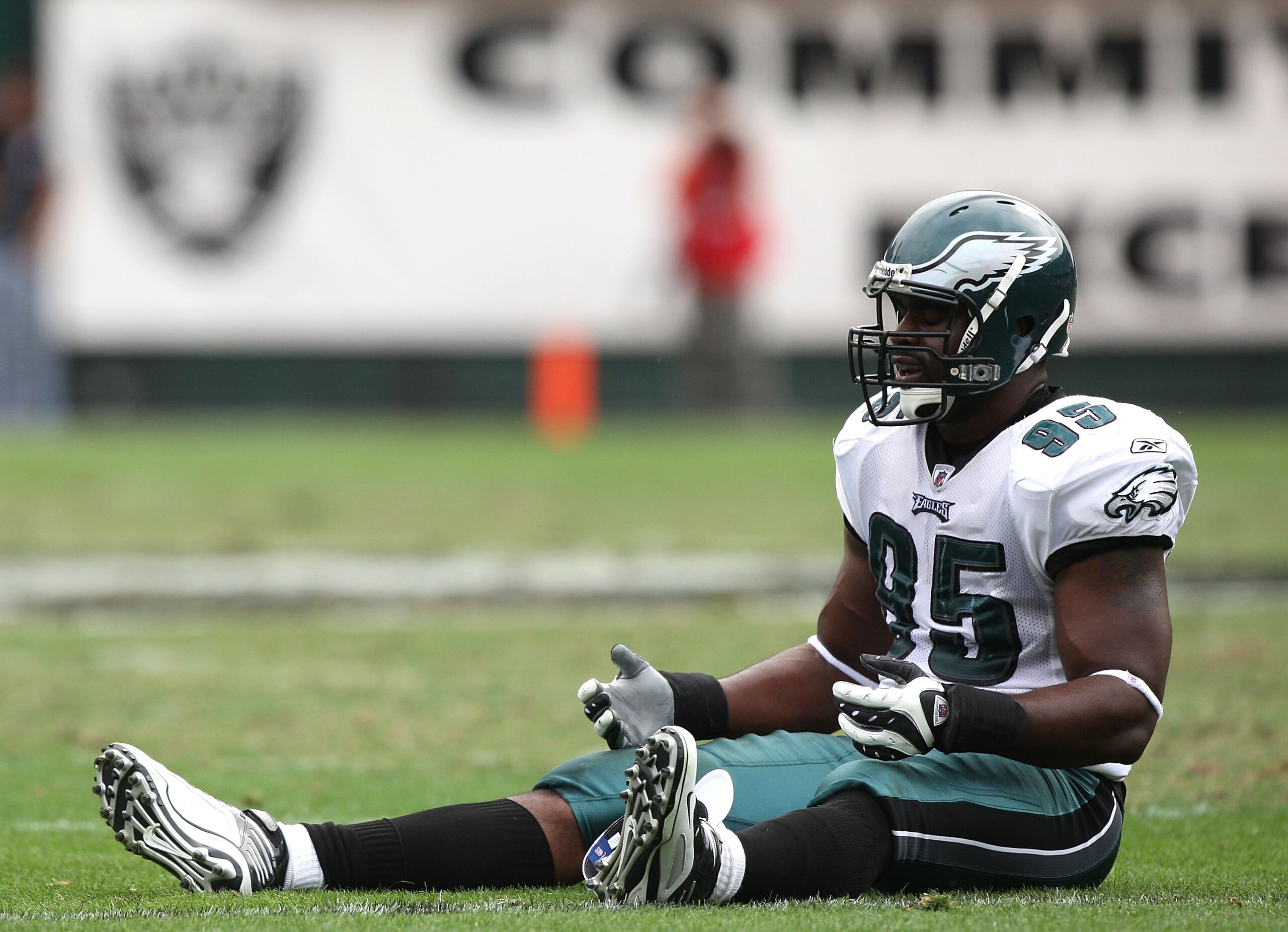 OAKLAND, CA - OCTOBER 18: Victor Abiamiri #95 of the Philadelphia Eagles looks on against the Oakland Raiders during an NFL game at the Oakland-Alameda County Coliseum on October 18, 2009 in Oakland, California.  (Photo by Jed Jacobsohn/Getty Images)