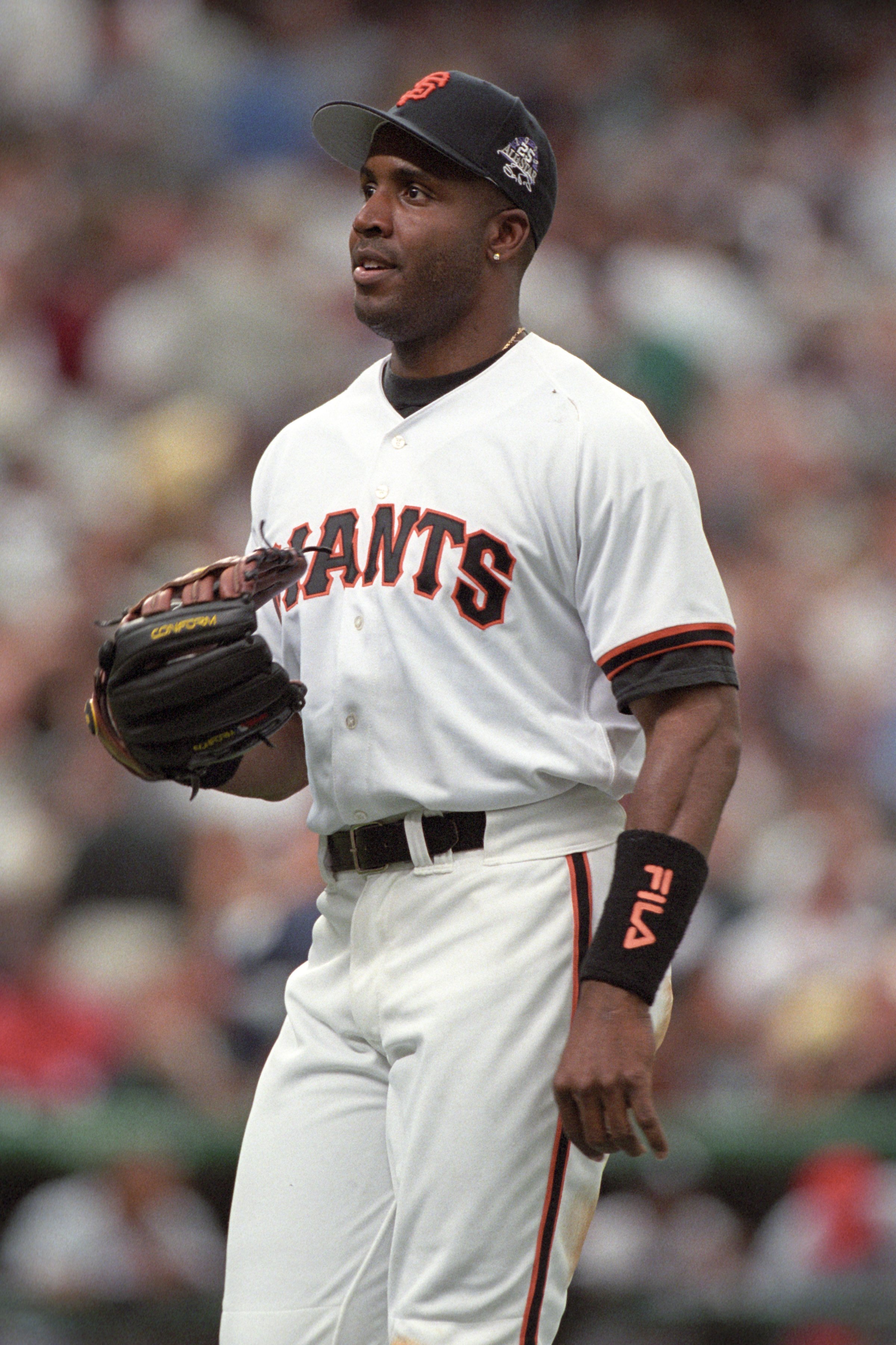 ESPN on X: 762 HR 7x MVP 14x All-Star 8x Gold Glove Does Barry Bonds  belong in the HOF?  / X