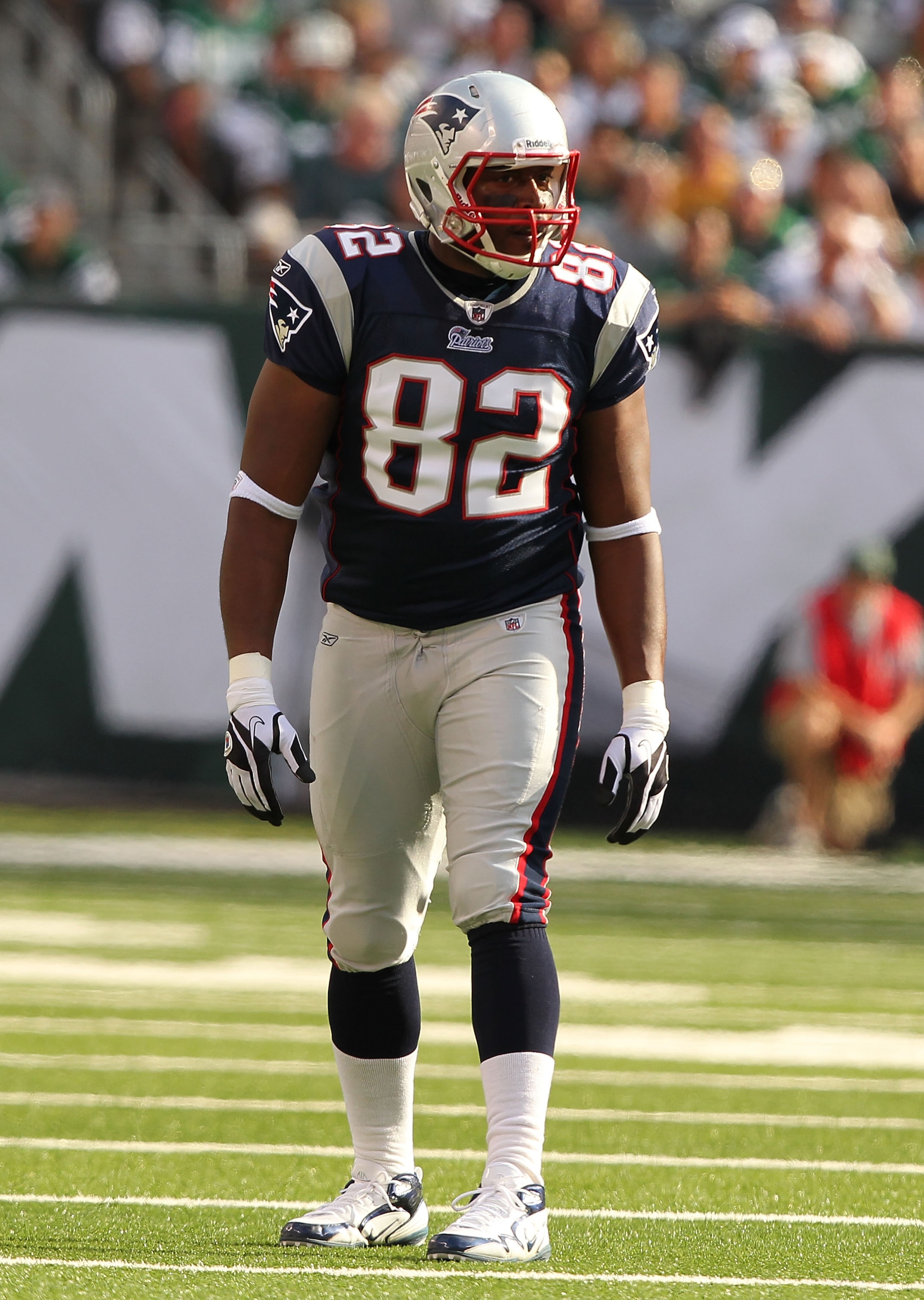 EAST RUTHERFORD, NJ - SEPTEMBER 19: Alge Crumpler #82 of the New England Patriots in action against  the New York Jets during their  game on September 19, 2010 at the New Meadowlands Stadium  in East Rutherford, New Jersey.  (Photo by Al Bello/Getty Image