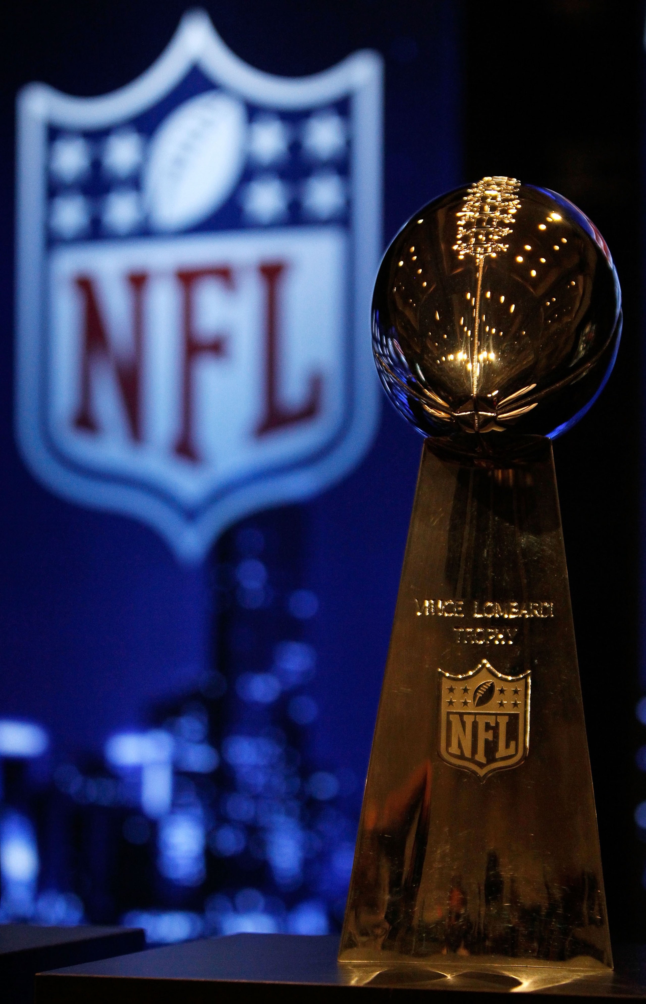 FORT LAUDERDALE, FL - FEBRUARY 05: The Vince Lombardi Trophy is seen during the NFL Commissioner Press Conference held at the Greater Ft. Lauderdale/Broward County Convention Center as part of media week for Super Bowl XLIV on February 5, 2010 in Fort La FORT LAUDERDALE, FL - FEBRUARY 05: The Vince Lombardi Trophy is seen during the NFL Commissioner Press Conference held at the Greater Ft. Lauderdale/Broward County Convention Center as part of media week for Super Bowl XLIV on February 5, 2010 in Fort La