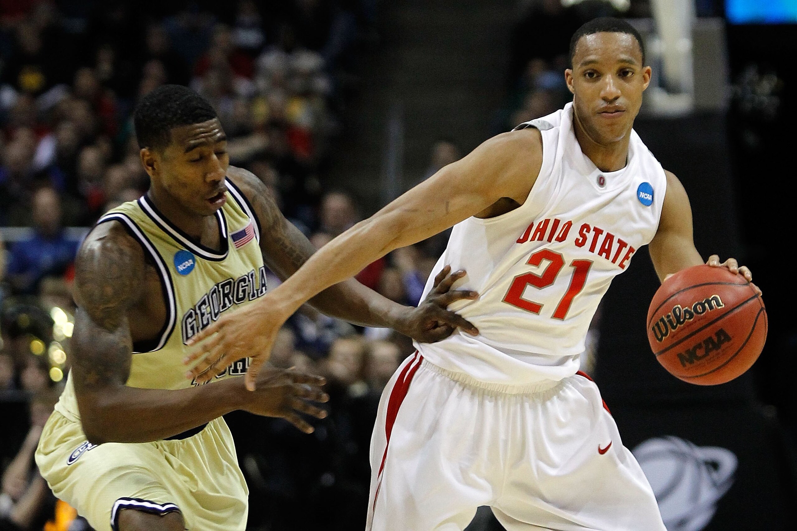 MILWAUKEE - MARCH 21:  Evan Turner #21 of the Ohio State Buckeyes moves the ball against the Georgia Tech Yellow Jackets during the second round of the 2010 NCAA men's basketball tournament at the Bradley Center on March 21, 2010 in Milwaukee, Wisconsin.