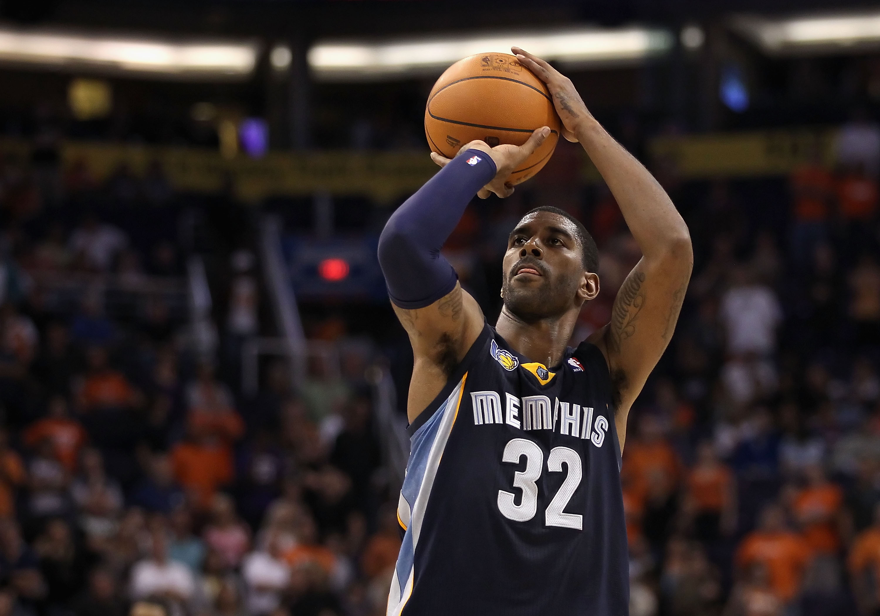 PHOENIX - NOVEMBER 05:  O.J. Mayo #32 of the Memphis Grizzlies shoots a free throw shot during the NBA game against the Phoenix Suns at US Airways Center on November 5, 2010 in Phoenix, Arizona. NOTE TO USER: User expressly acknowledges and agrees that, b
