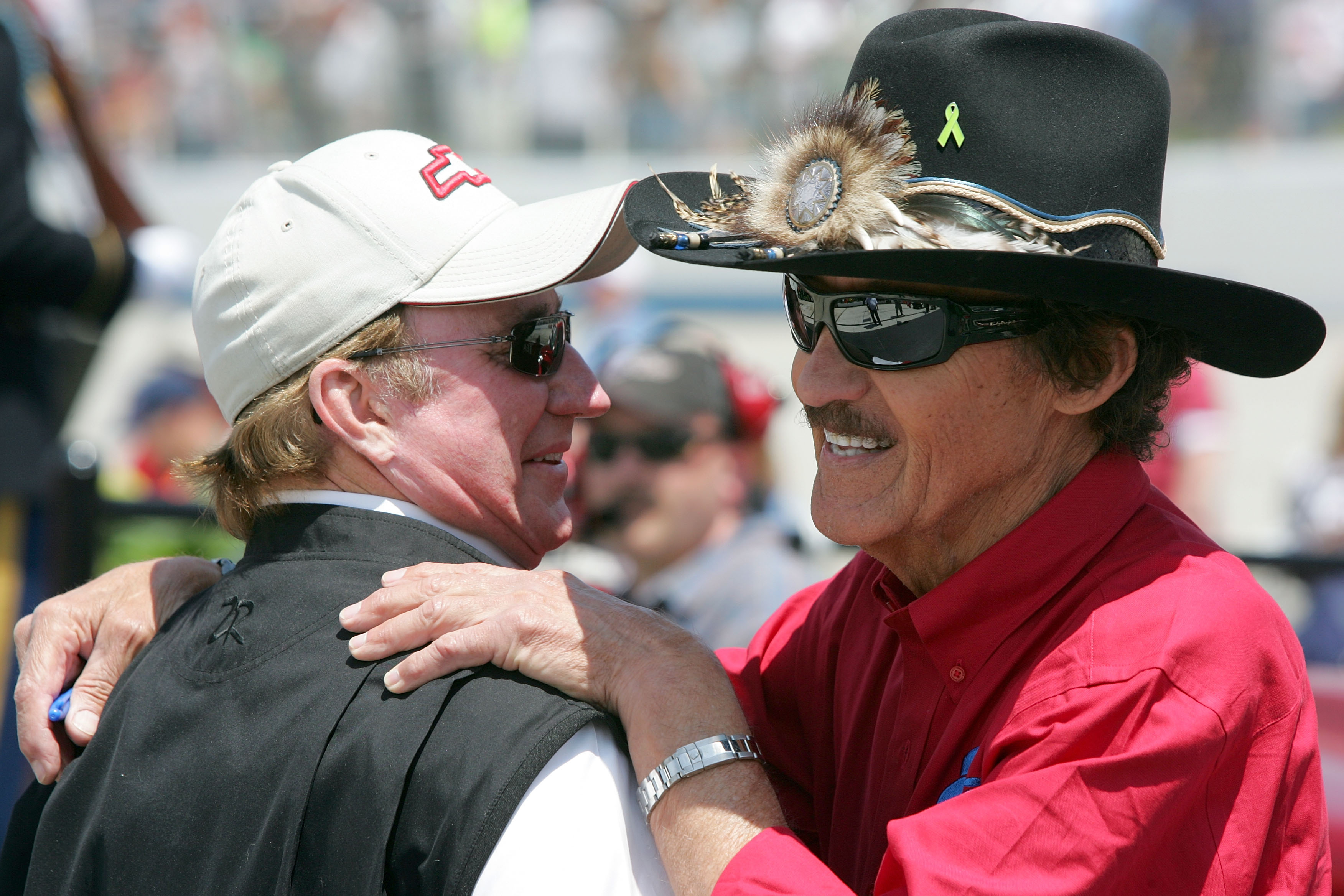 Hall of Famer, former Redskins coach Joe Gibbs has chance to continue  historic NASCAR run at Texas Motor Speedway