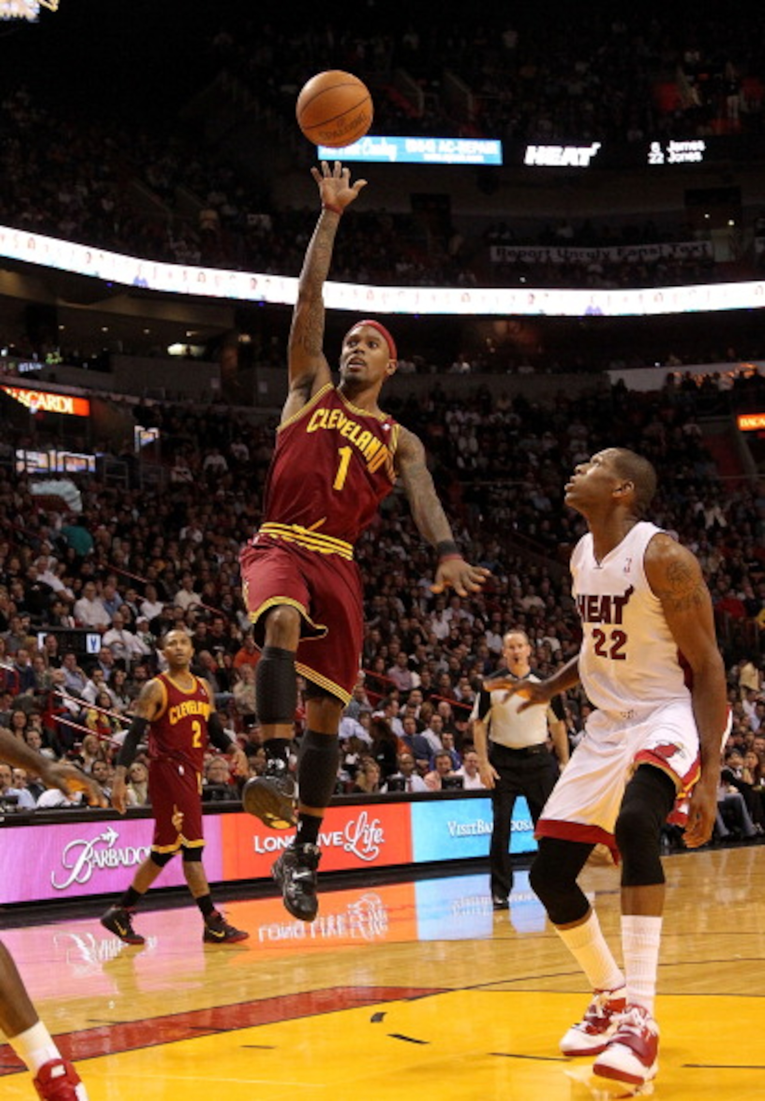 MIAMI, FL - DECEMBER 15:  Daniel Gibson #1 of the Cleveland Cavaliers shoots a runner during a game against the Miami Heat at American Airlines Arena on December 15, 2010 in Miami, Florida. NOTE TO USER: User expressly acknowledges and agrees that, by dow