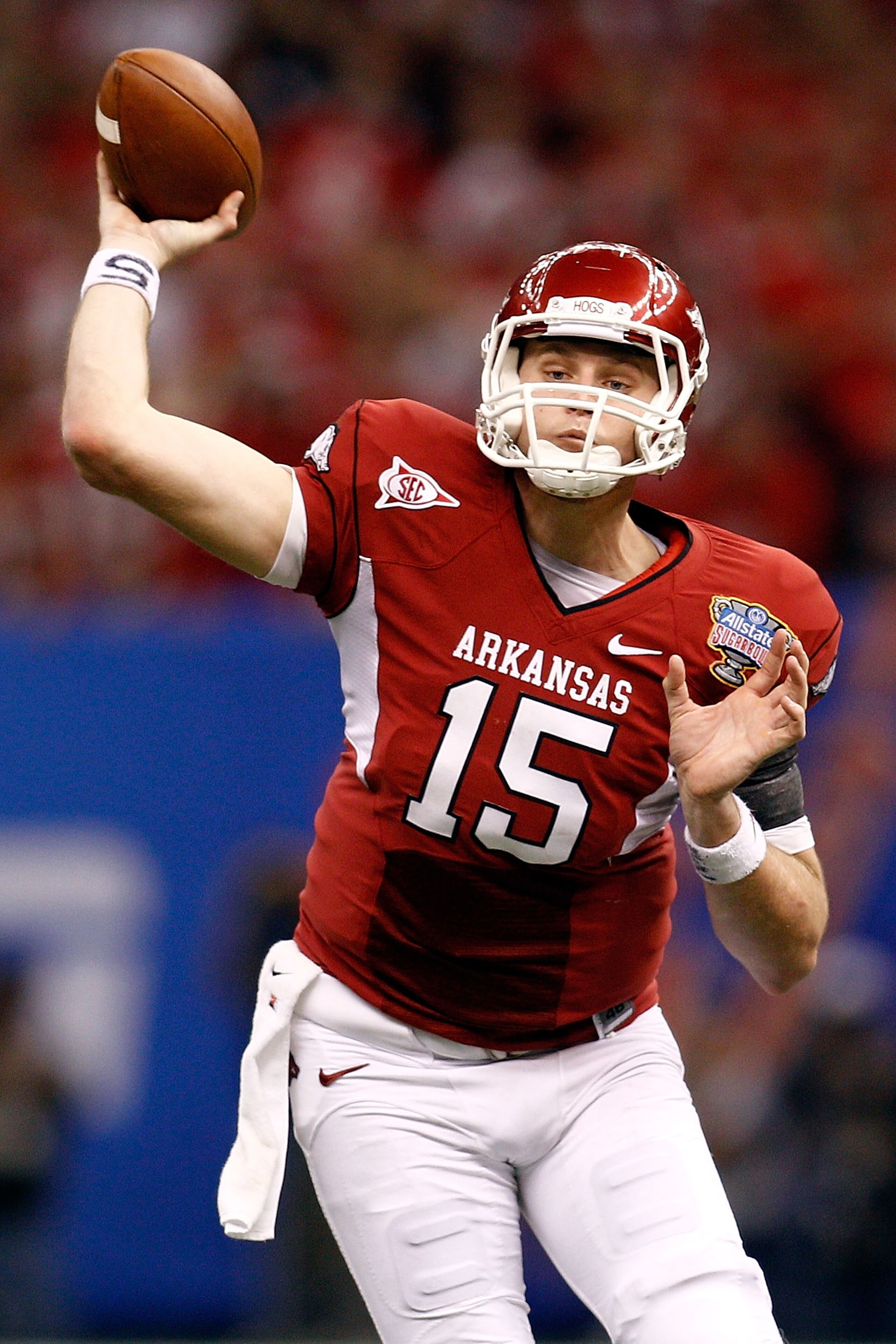 NEW ORLEANS, LA - JANUARY 04:  Ryan Mallett #15 of the Arkansas Razorbacks looks to pass against the Ohio State Buckeyes during the Allstate Sugar Bowl at the Louisiana Superdome on January 4, 2011 in New Orleans, Louisiana.  (Photo by Chris Graythen/Gett