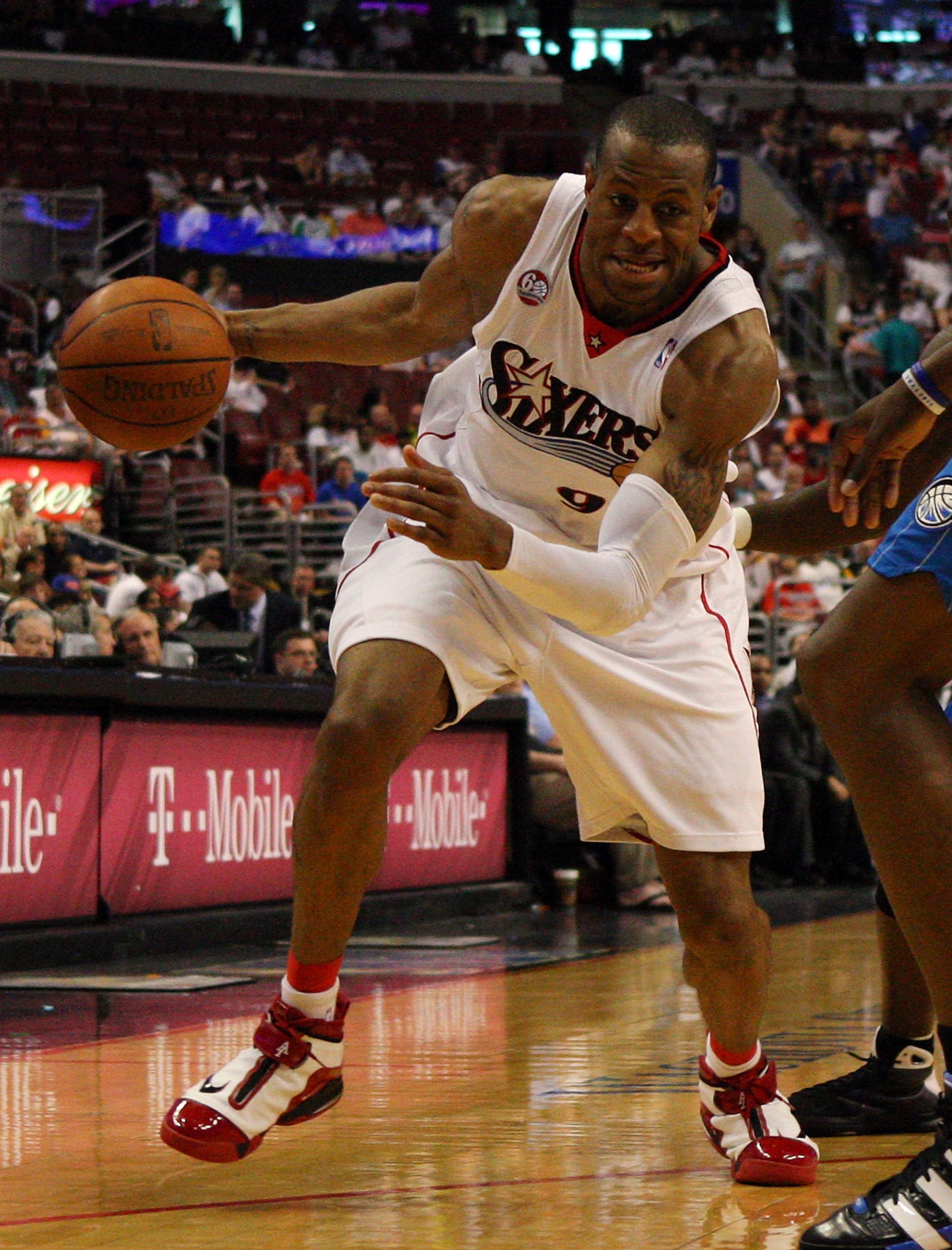 PHILADELPHIA - APRIL 26:  Andre Iguodala #9 of the Philadelphia 76ers controls the ball against the Orlando Magic during Game Four of the Eastern Conference Quarterfinals during the 2009 NBA Playoffs at the Wachovia Center on April 26, 2009 in Philadelphi