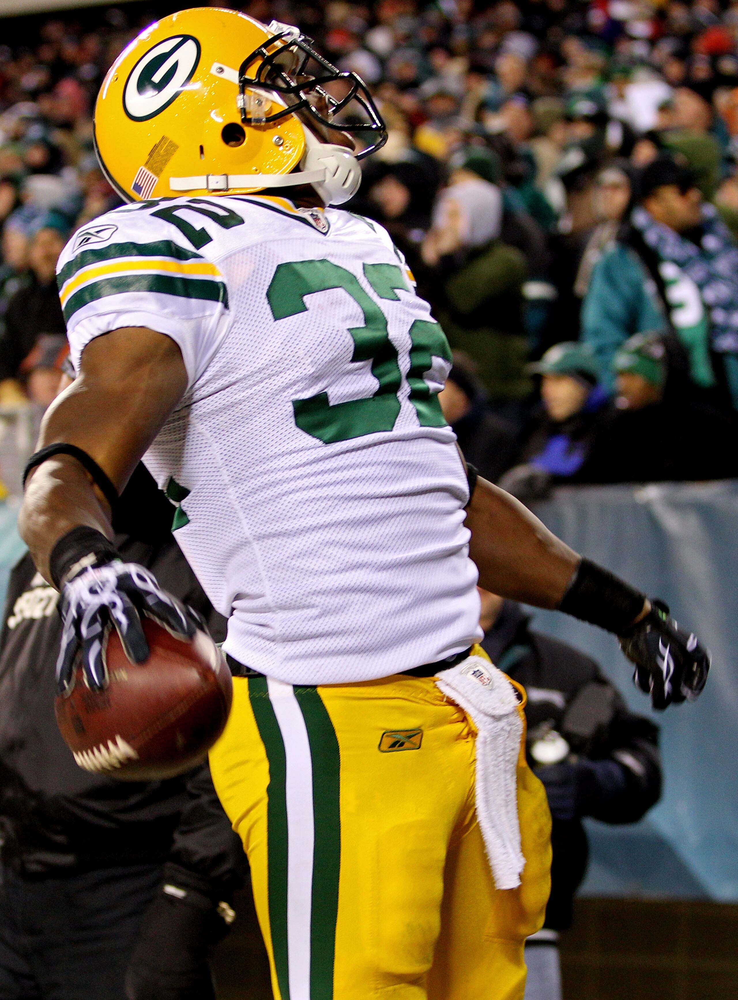 PHILADELPHIA, PA - JANUARY 09:  Brandon Jackson #32 of the Green Bay Packers celebrates after running for a touchdown in the third quarter against the Philadelphia Eagles during the 2011 NFC wild card playoff game at Lincoln Financial Field on January 9,