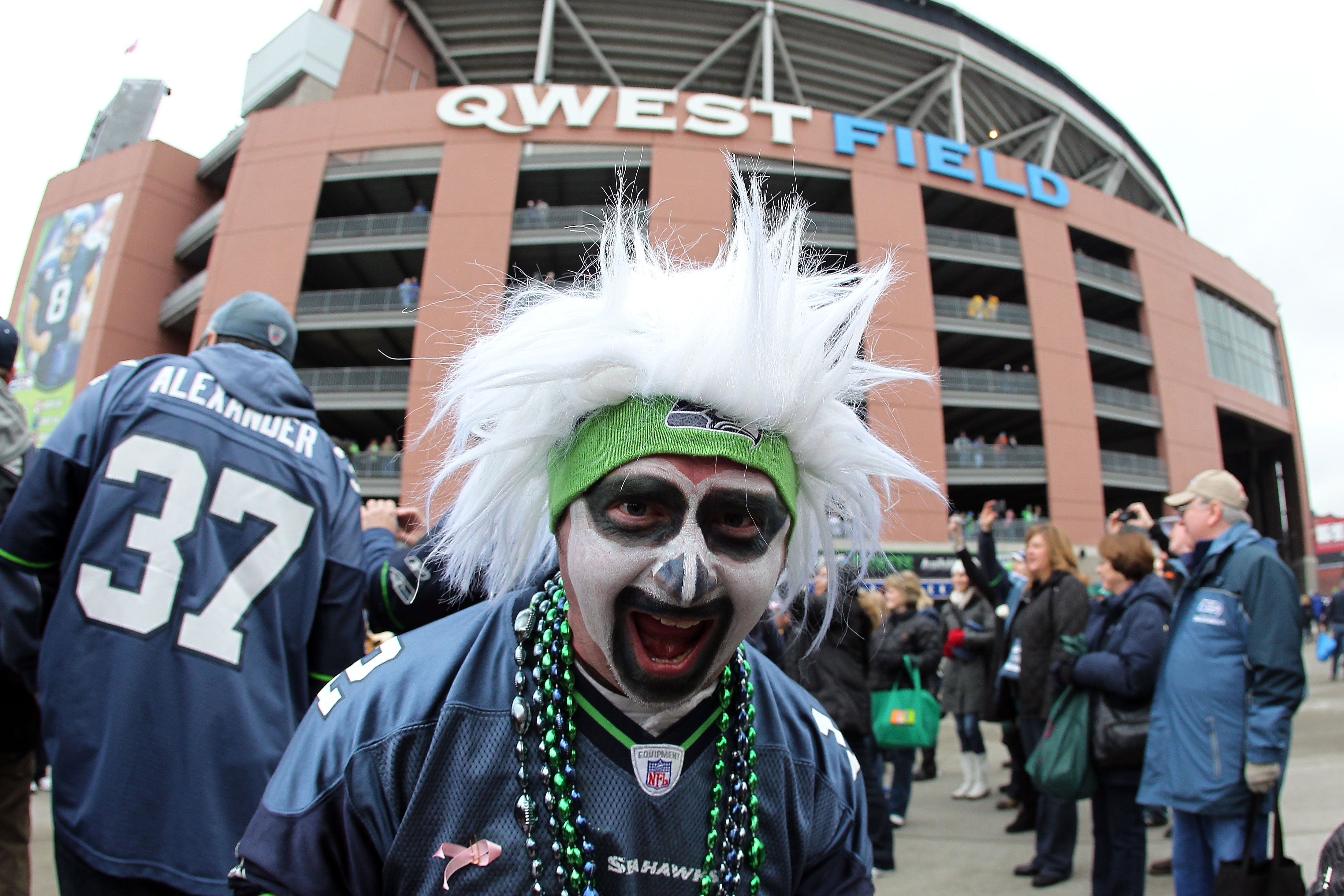 SEATTLE, WA - JANUARY 08:  A Seattle Seahawks fan poses outside Qwest Field before the Seahawks take on the New Orleans Saints in the 2011 NFC wild-card playoff game on January 8, 2011 in Seattle, Washington.  (Photo by Otto Greule Jr/Getty Images)