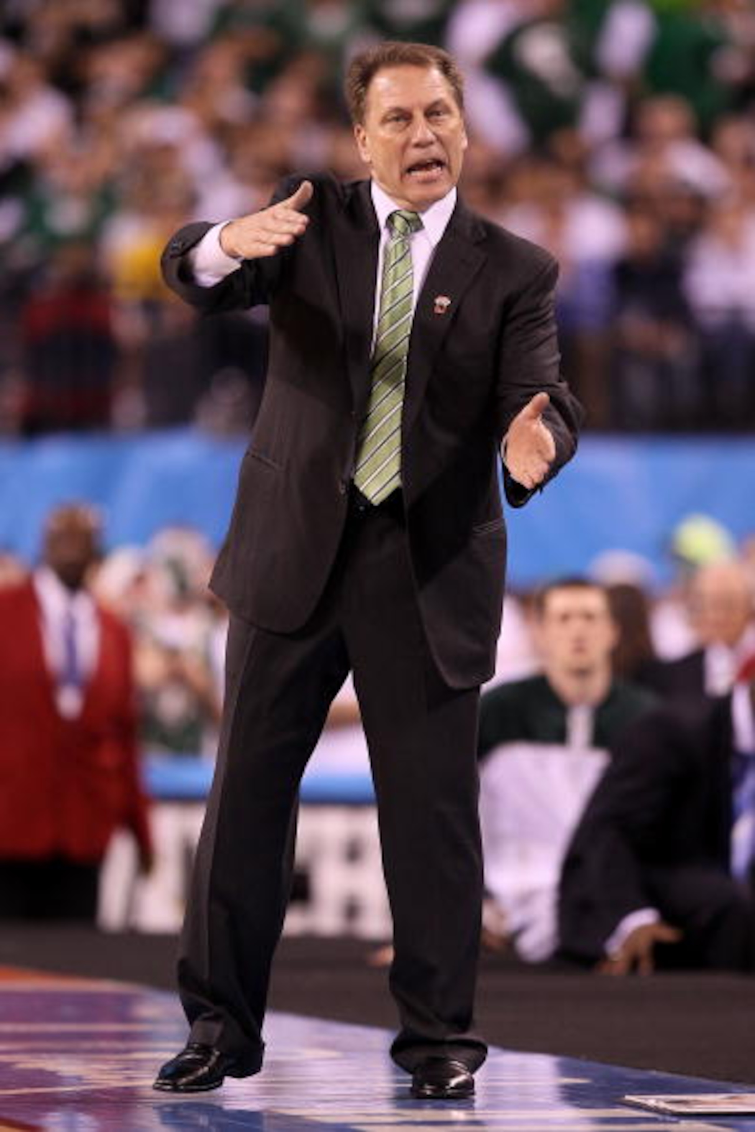 INDIANAPOLIS - APRIL 03: Head coach Tom Izzo of the Michigan State Spartans reacts from the sideline in the first half while taking on the Butler Bulldogs during the National Semifinal game of the 2010 NCAA Division I Men's Basketball Championship on Apr INDIANAPOLIS - APRIL 03: Head coach Tom Izzo of the Michigan State Spartans reacts from the sideline in the first half while taking on the Butler Bulldogs during the National Semifinal game of the 2010 NCAA Division I Men's Basketball Championship on Apr
