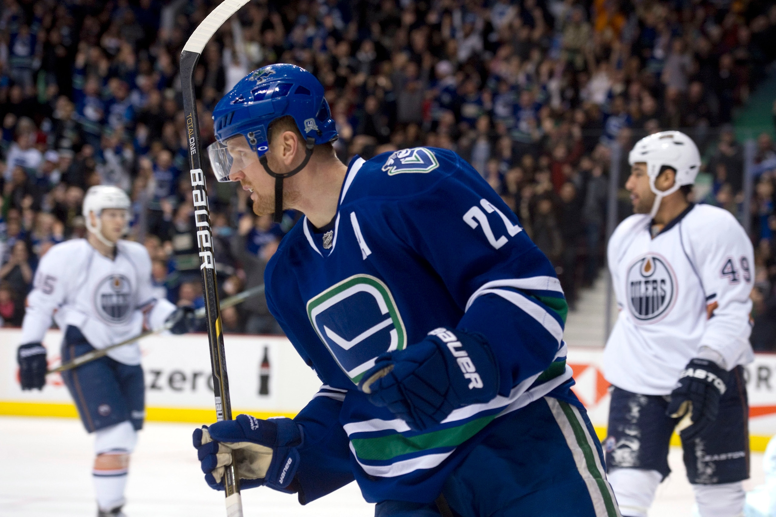 VANCOUVER, CANADA - JANUARY 7: Daniel Sedin #22 of the Vancouver Canucks celebrates after scoring his second goal of the game against the Edmonton Oilers during the second period at Rogers Arena January 7, 2011 in Vancouver, BC, Canada. (Photo by Rich La VANCOUVER, CANADA - JANUARY 7: Daniel Sedin #22 of the Vancouver Canucks celebrates after scoring his second goal of the game against the Edmonton Oilers during the second period at Rogers Arena January 7, 2011 in Vancouver, BC, Canada. (Photo by Rich La