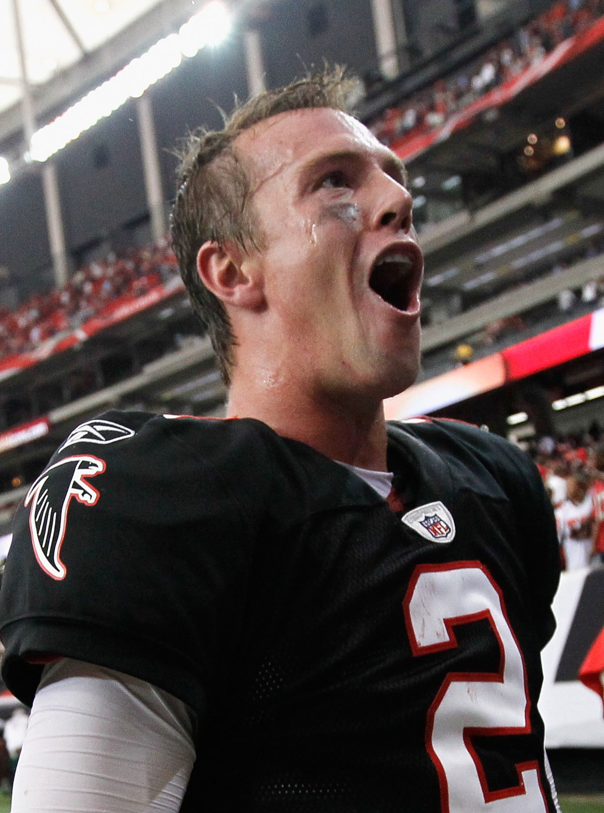 ATLANTA - OCTOBER 03:  Quarterback Matt Ryan #2 of the Atlanta Falcons against the San Francisco 49ers at Georgia Dome on October 3, 2010 in Atlanta, Georgia.  (Photo by Kevin C. Cox/Getty Images)