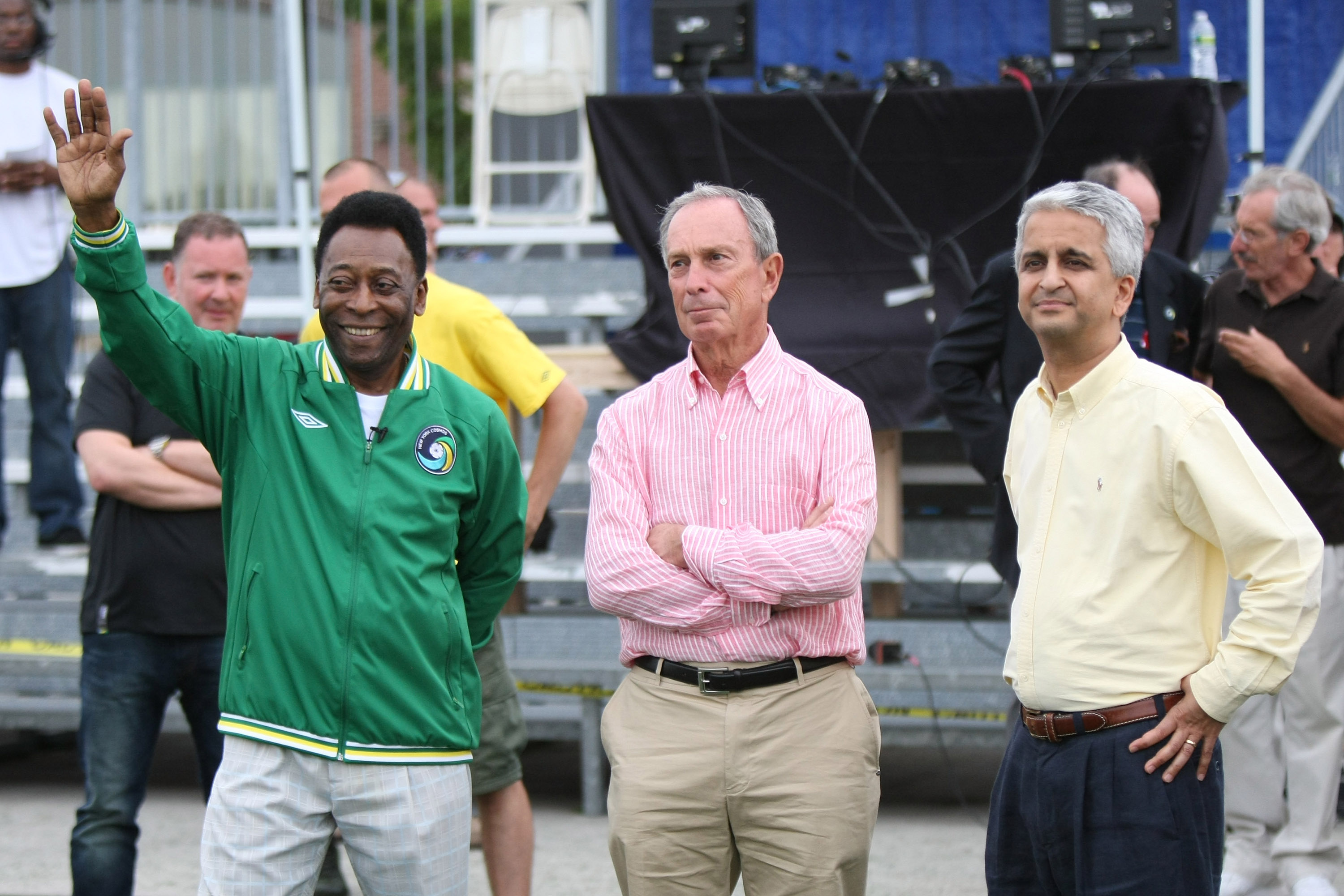 NEW YORK - AUGUST 01:  (L-R) Soccer Legend Pele, New York City Mayor Michael Bloomberg and President of the United States Soccer Federation Sunil Gulati chat before the announcement of the return of the World Renowned New York Cosmos at Flushing Meadows C