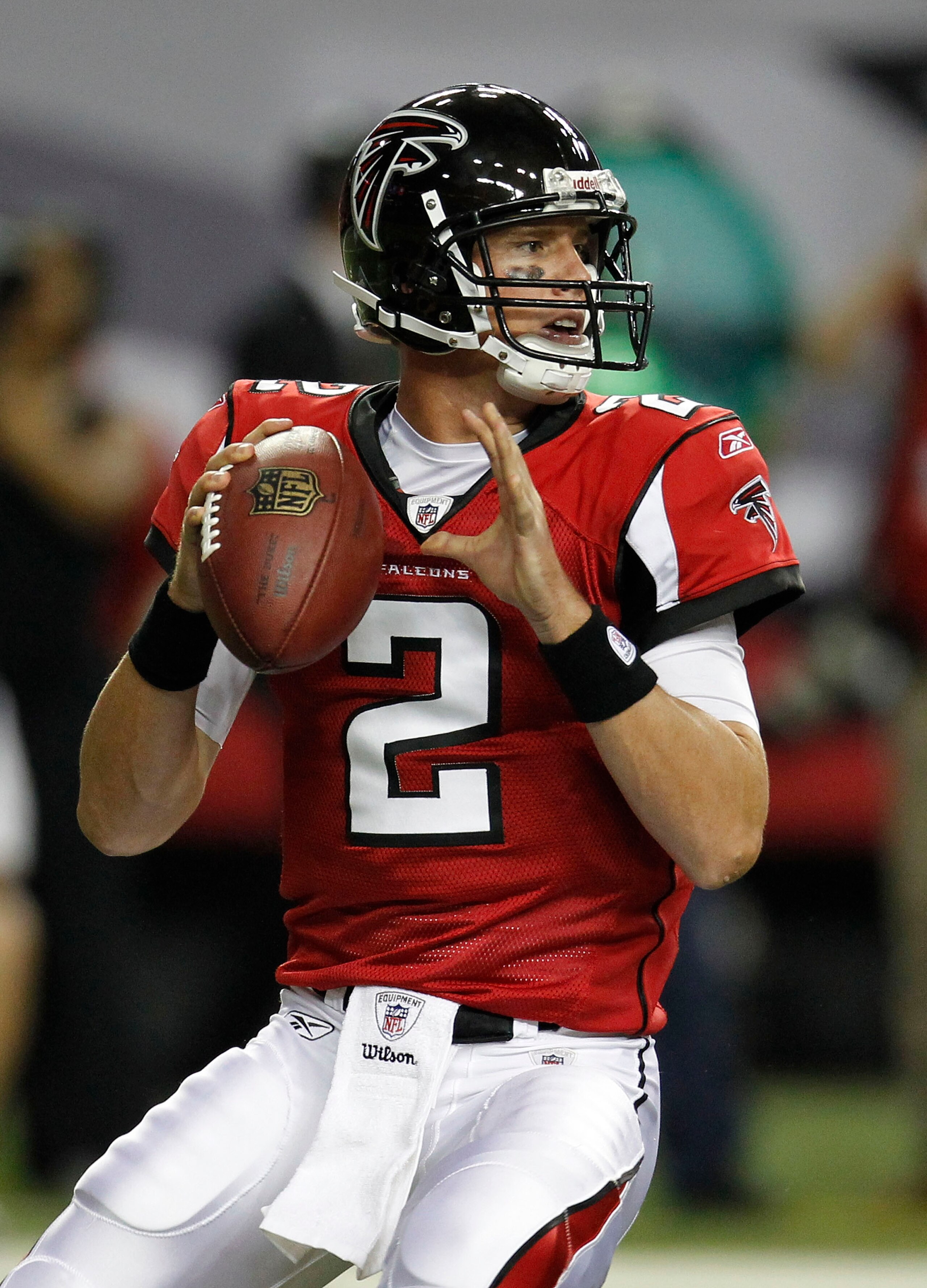 ATLANTA - AUGUST 19:  Quarterback Matt Ryan #2 of the Atlanta Falcons drops back to pass during the preseason game against the New England Patriots at the Georgia Dome on August 19, 2010 in Atlanta, Georgia.  (Photo by Mike Zarrilli/Getty Images)