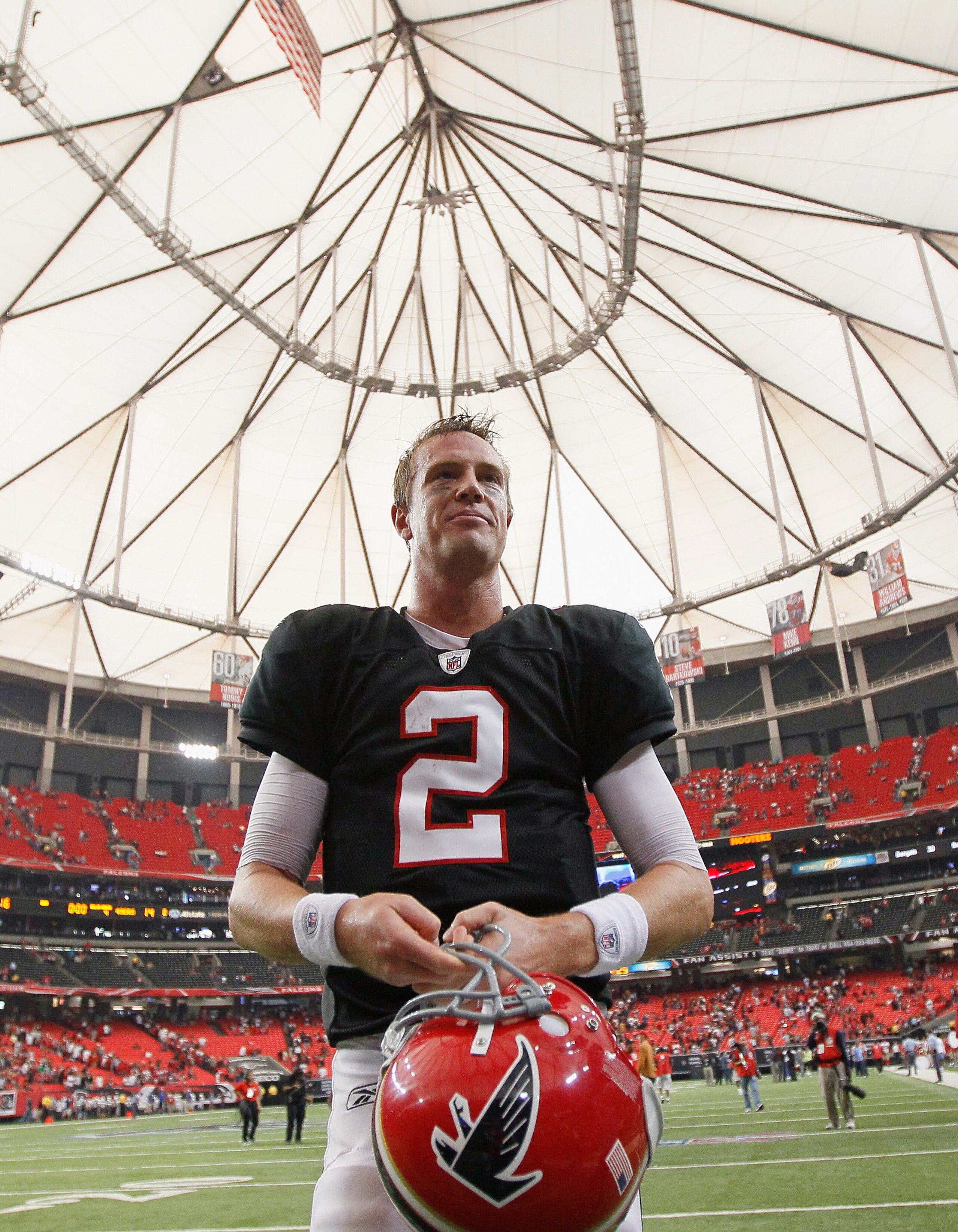 ATLANTA - OCTOBER 03:  Quarterback Matt Ryan #2 of the Atlanta Falcons against the San Francisco 49ers at Georgia Dome on October 3, 2010 in Atlanta, Georgia.  (Photo by Kevin C. Cox/Getty Images)